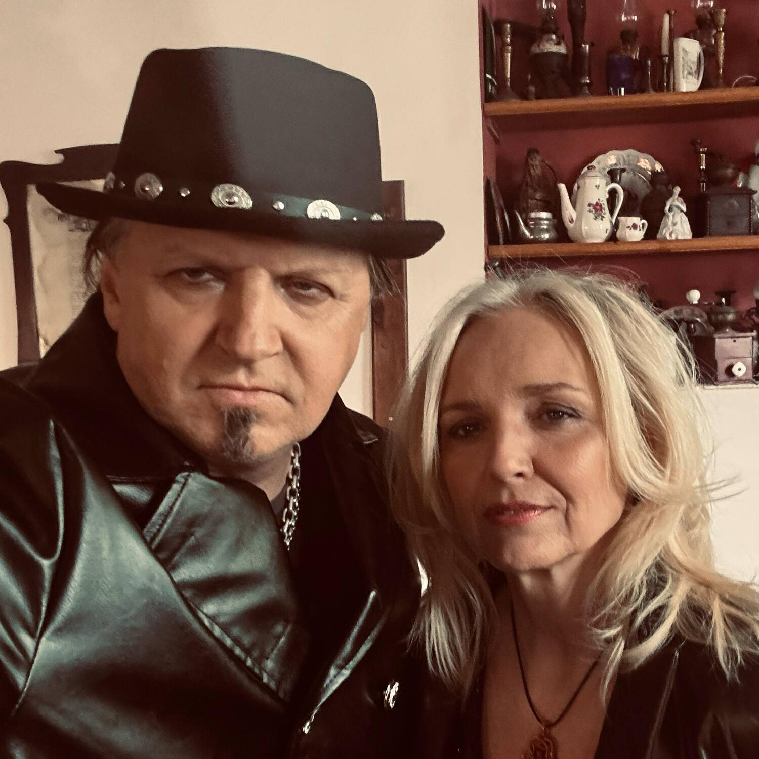 Релиз Bang Bang