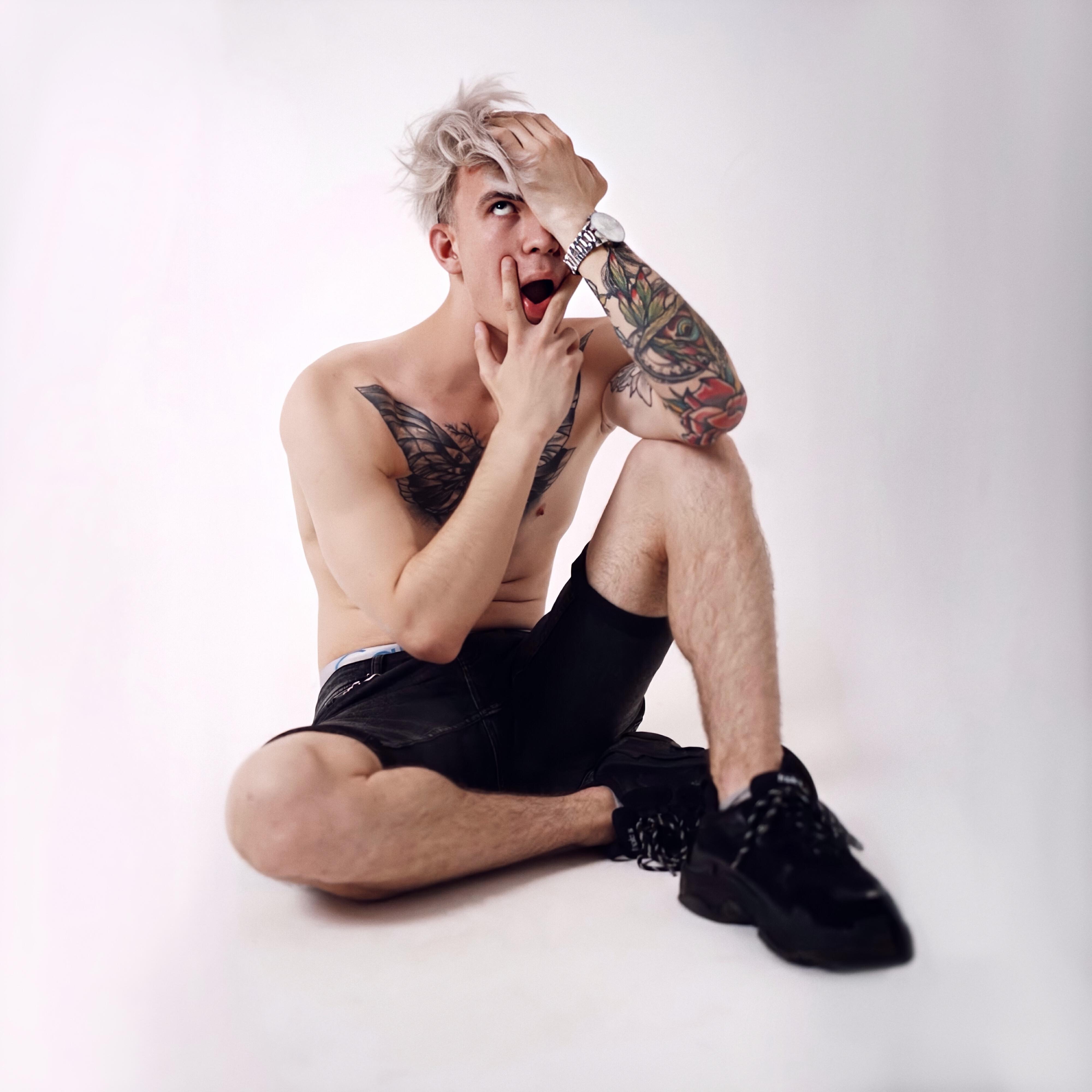 Релиз Pussy Boy