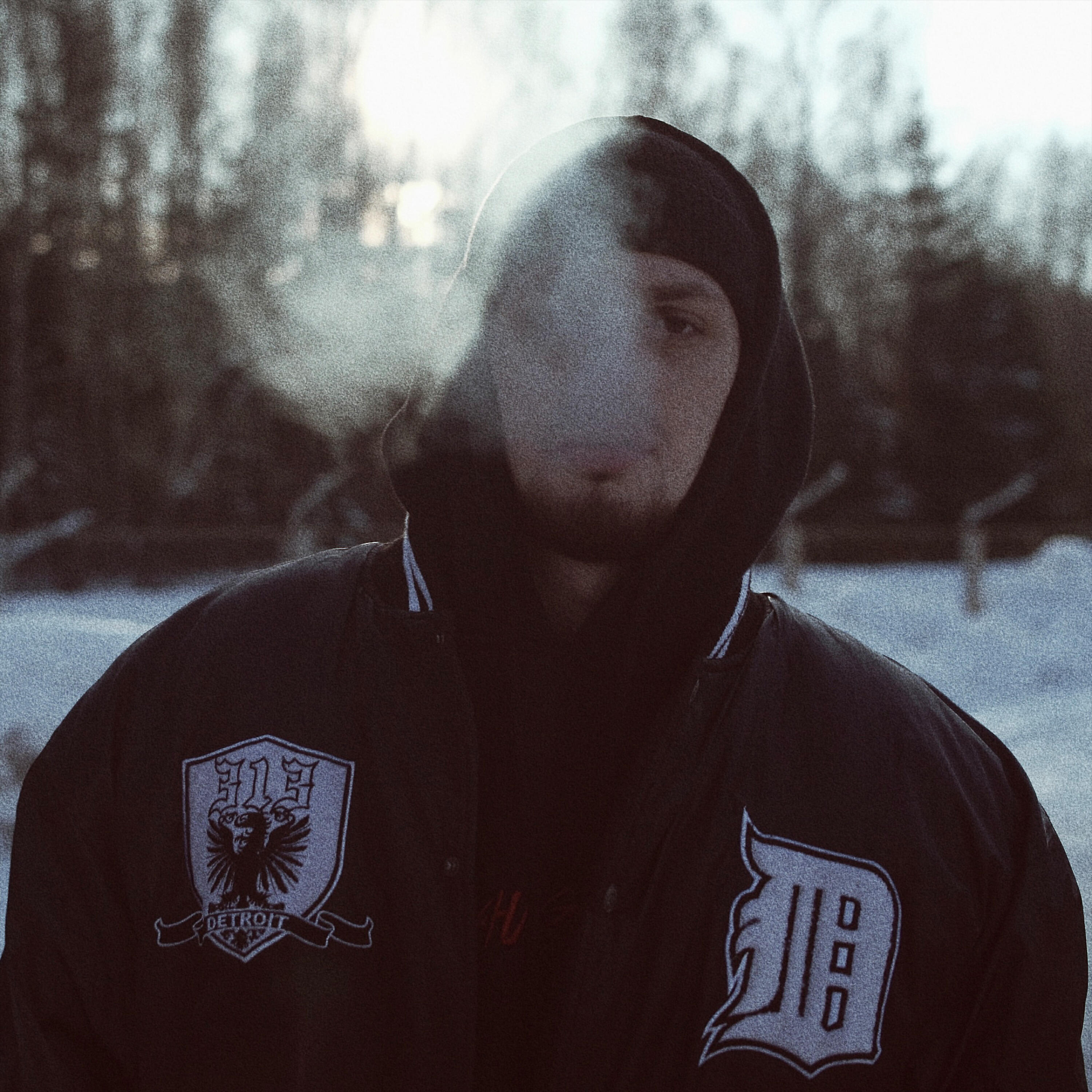 Релиз LOW LIFE