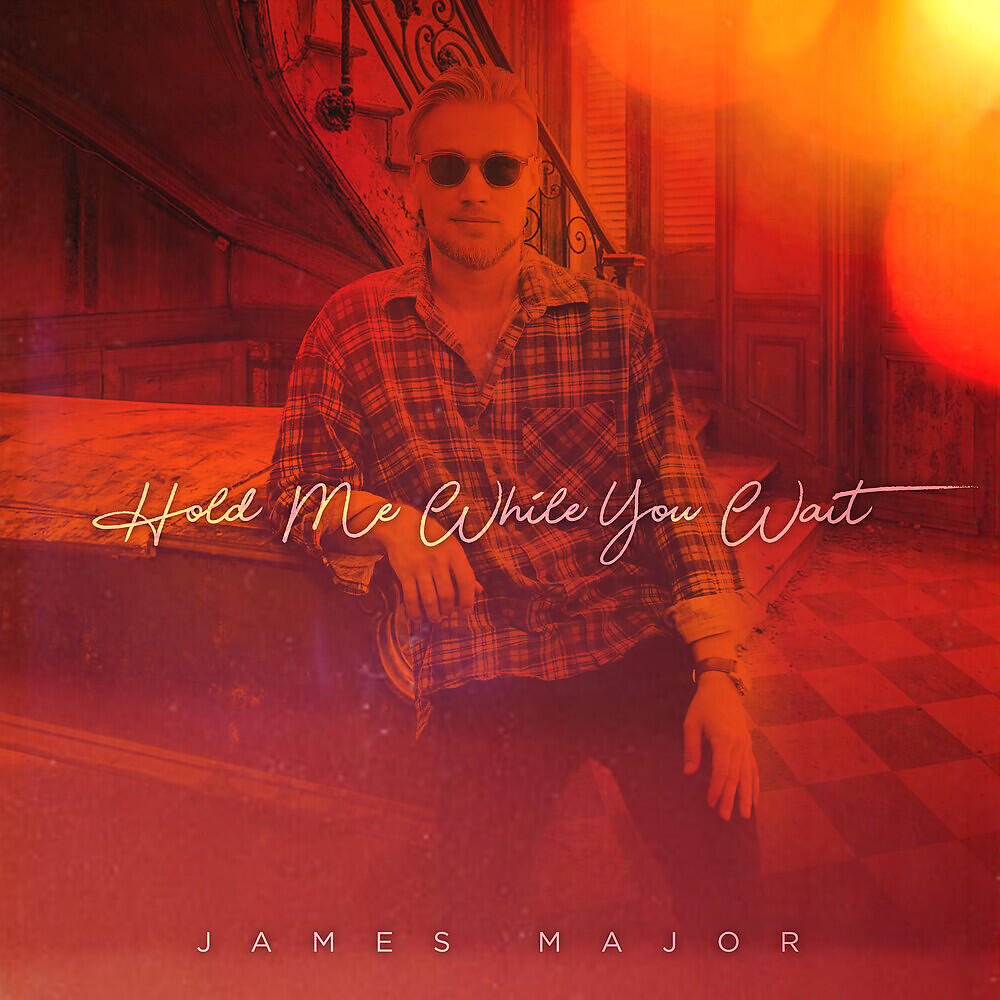 Релиз Hold Me While You Wait