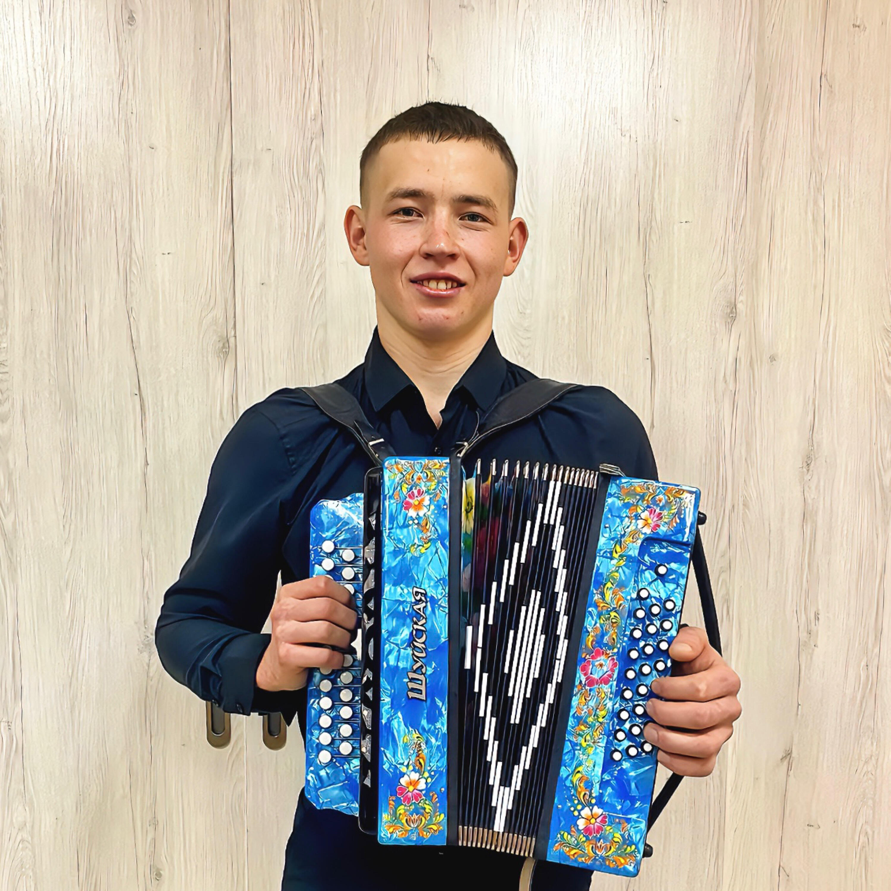 Сергей Савинов