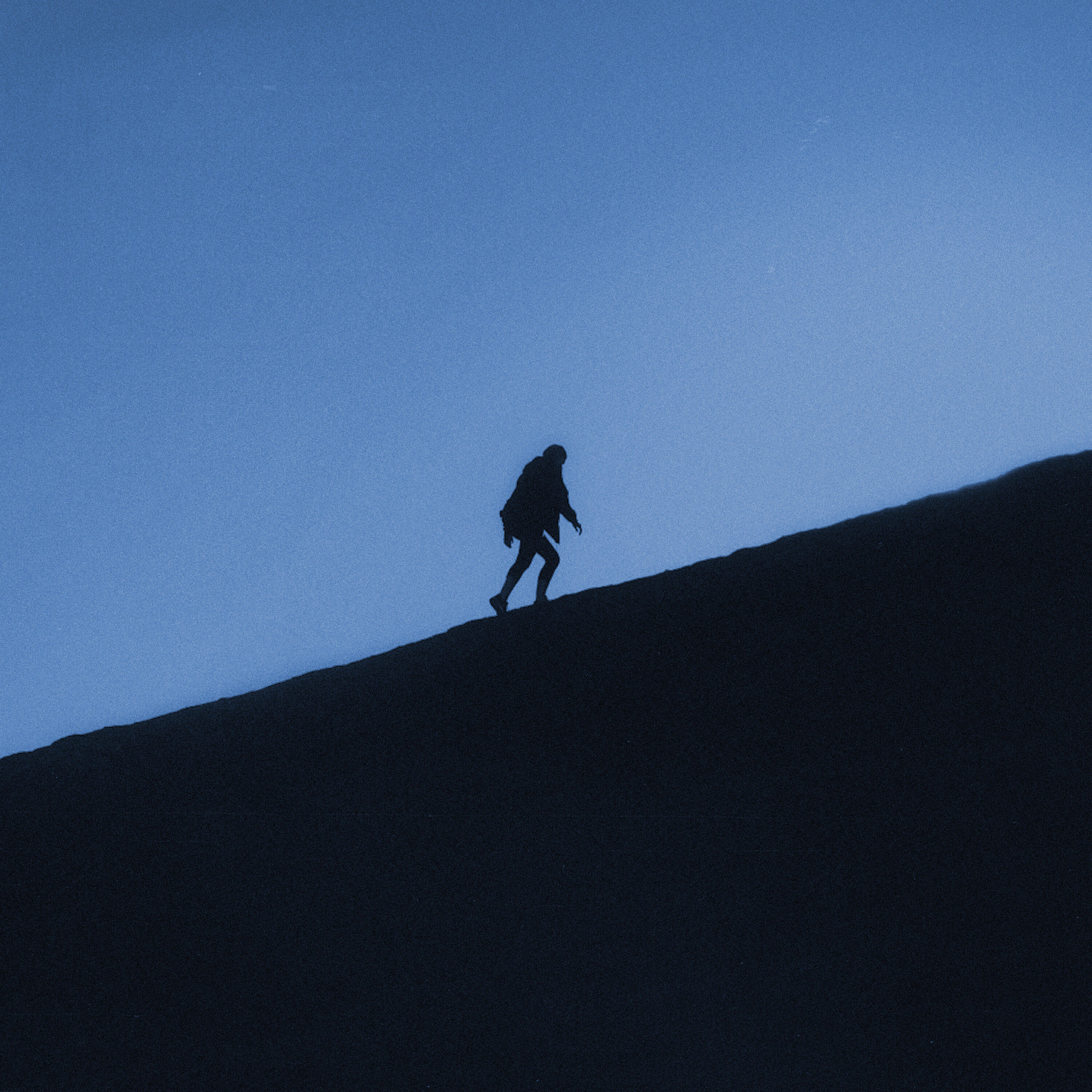 Релиз sign of light