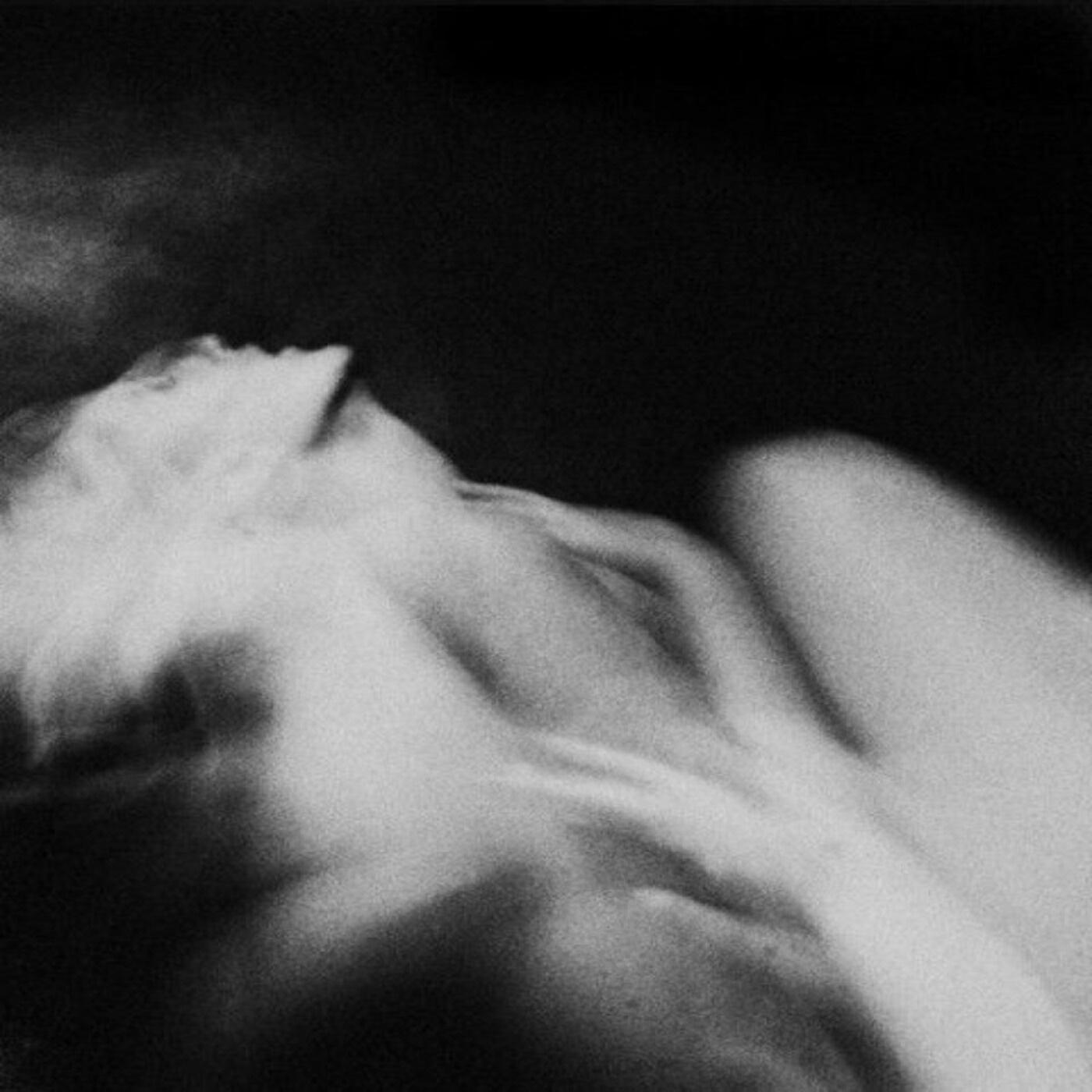 Релиз Lament