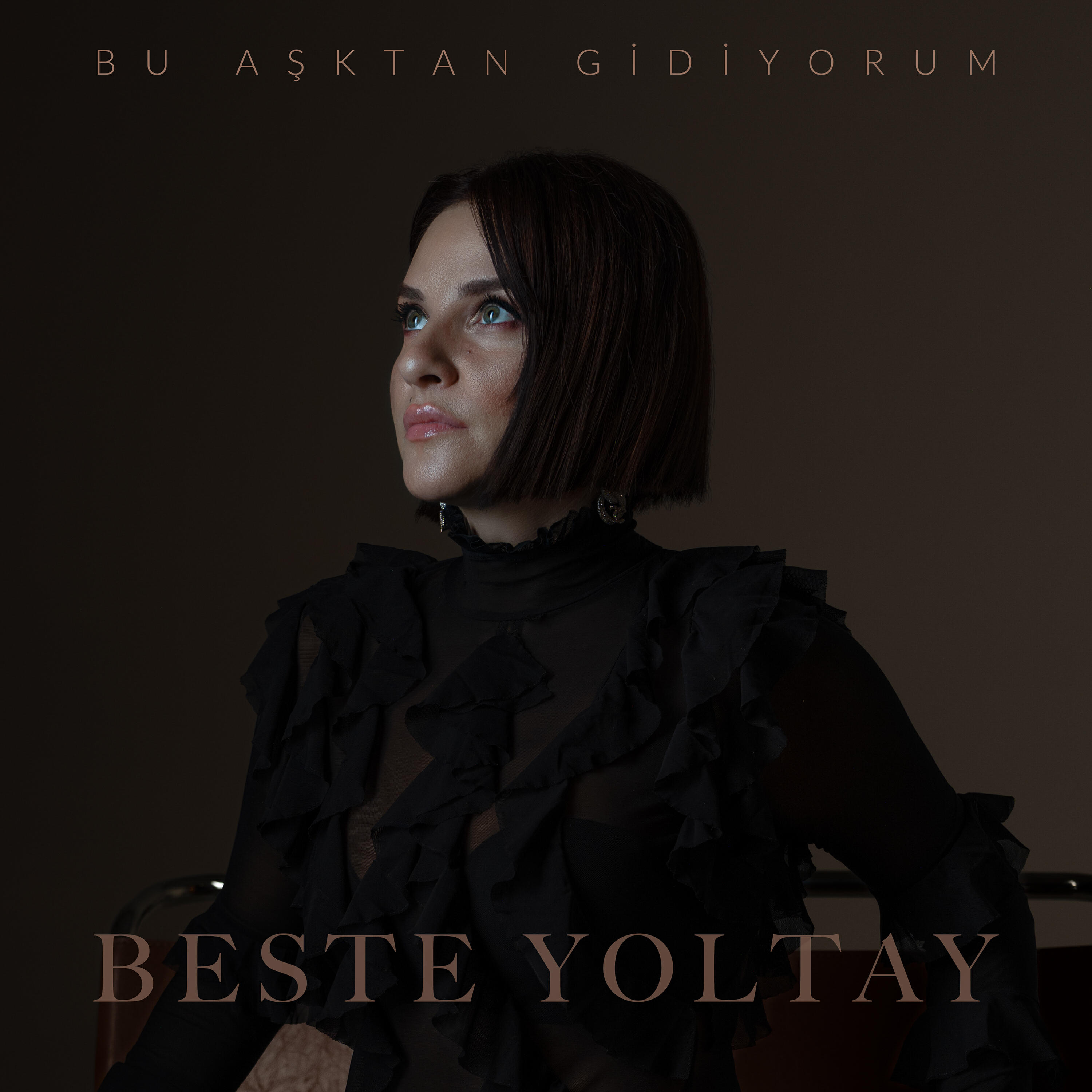Релиз Bu Aşktan Gidiyorum