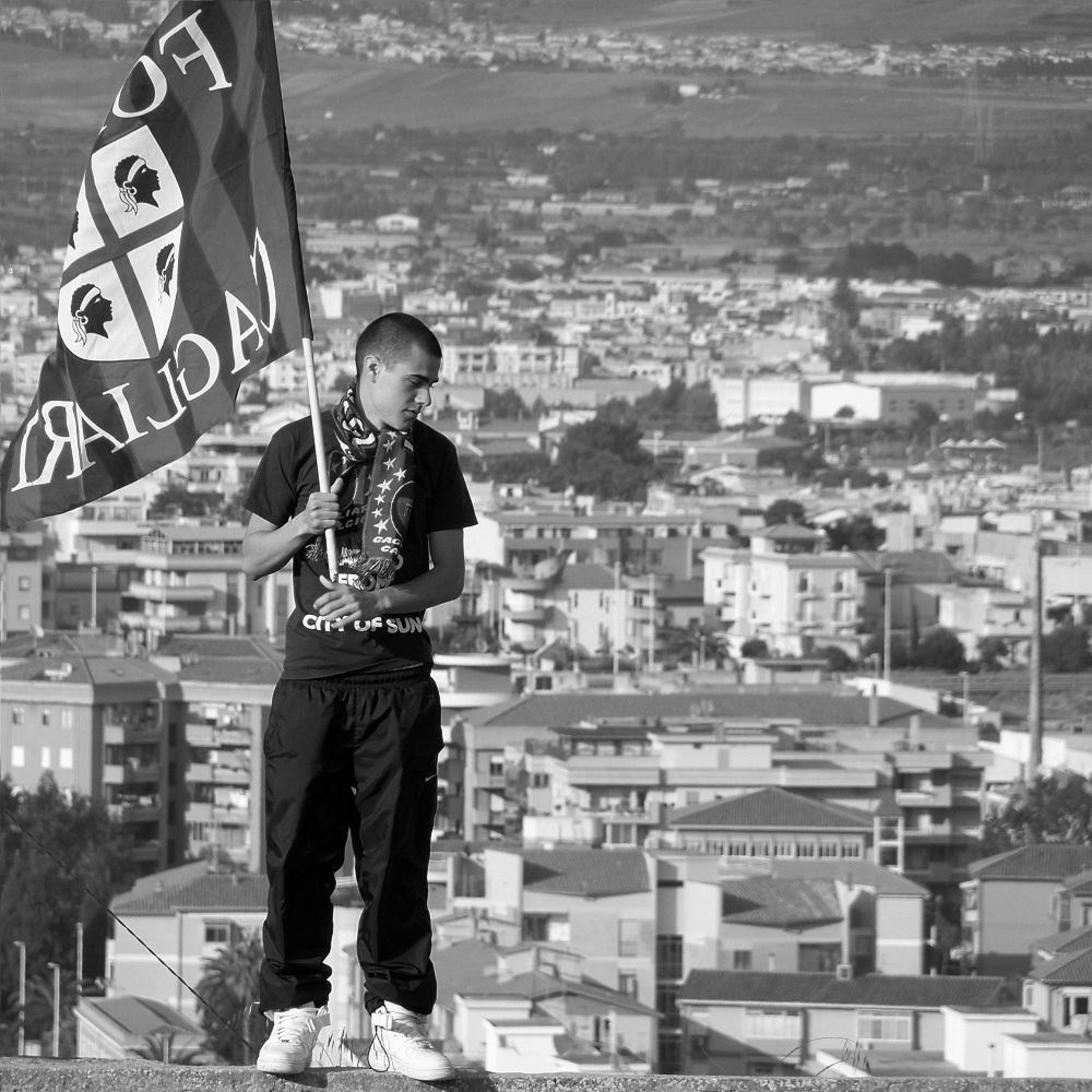 Релиз La città del sole (Paura e delirio a Cagliari)