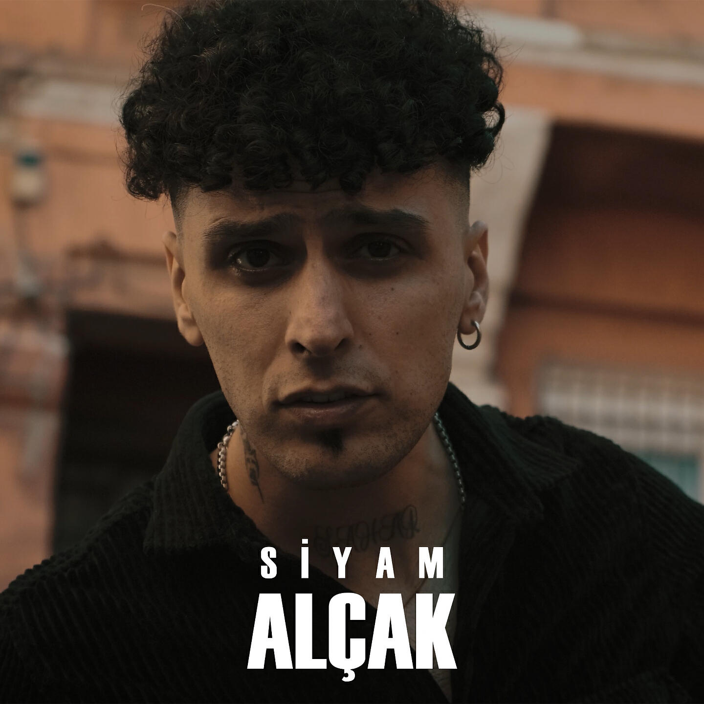 Релиз Alçak