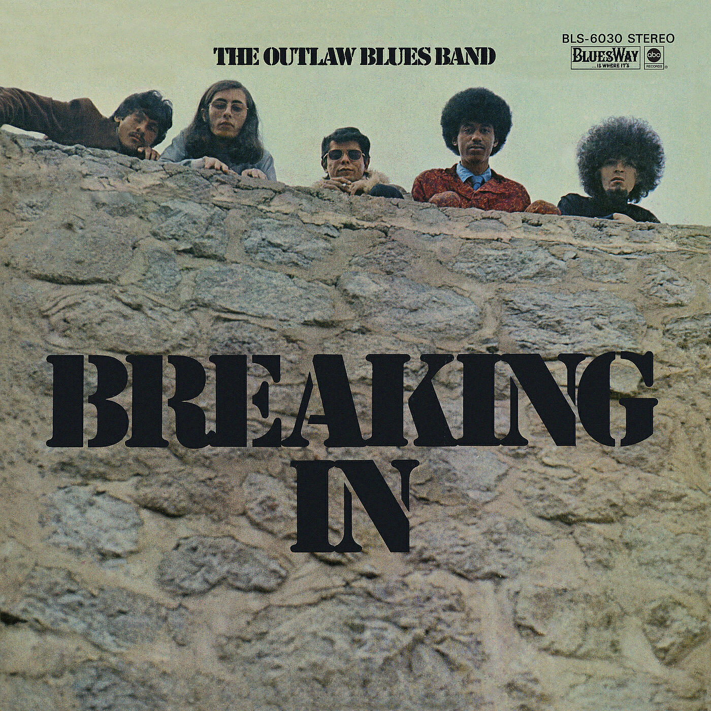 Релиз Breaking In