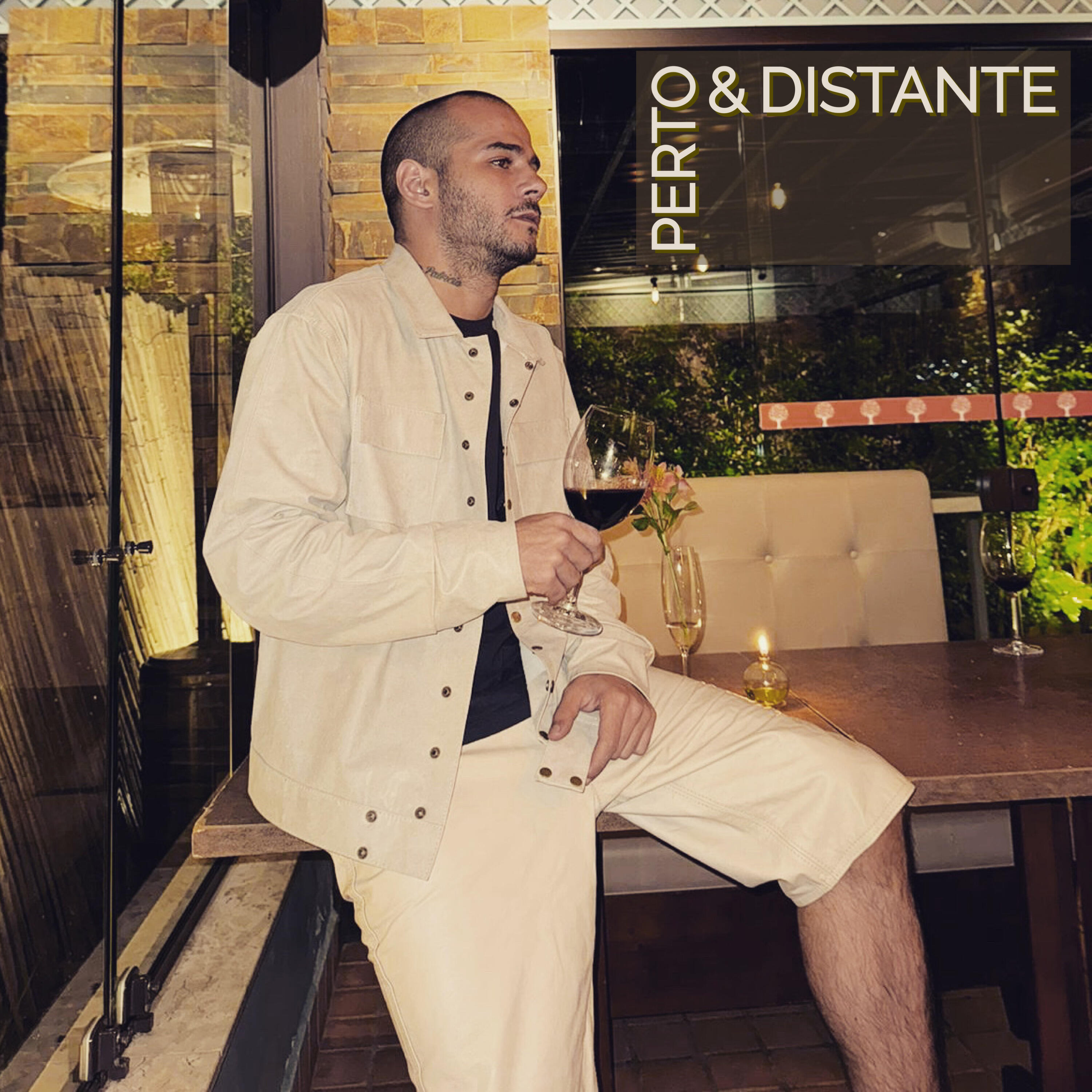 Релиз Perto e Distante