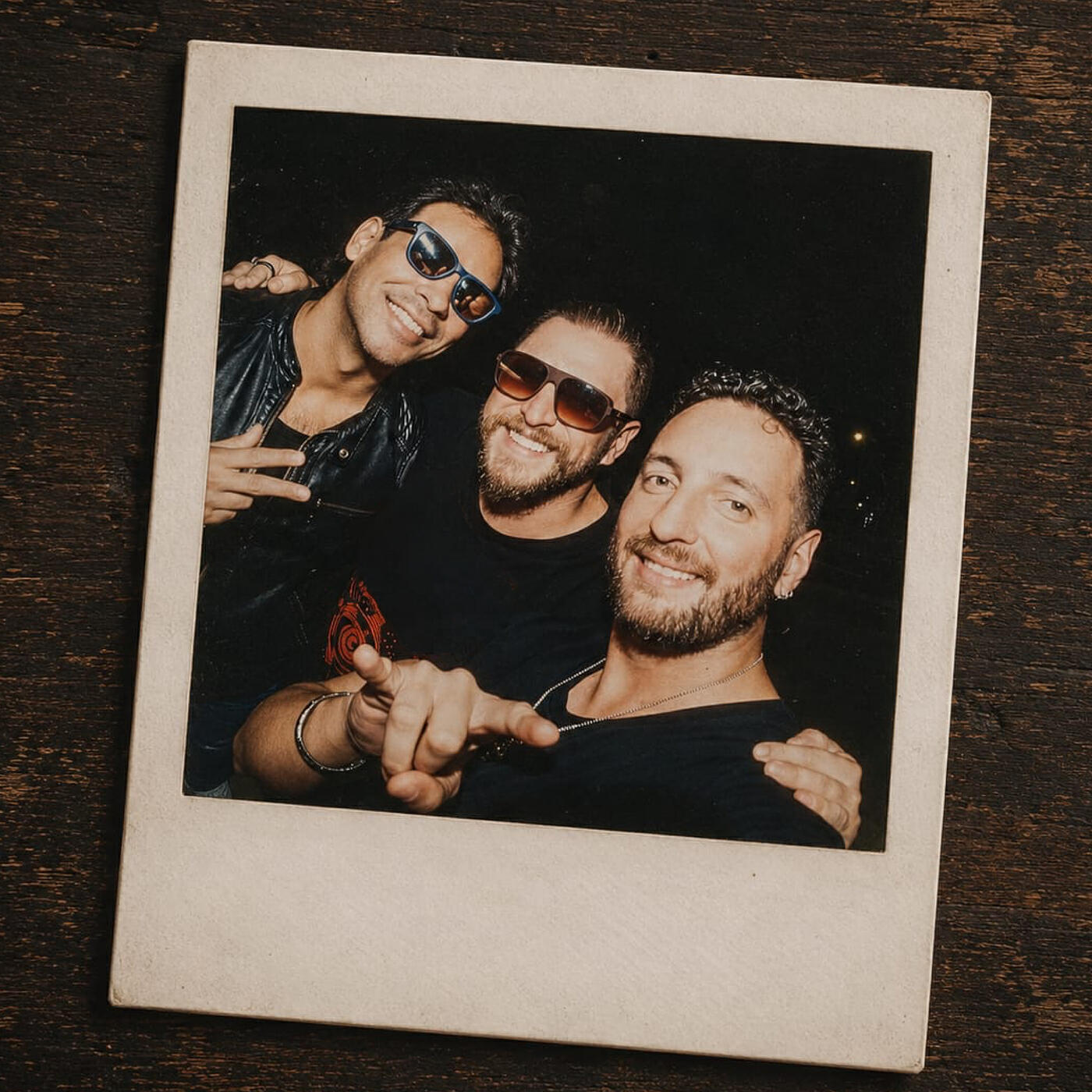Релиз Polaroid