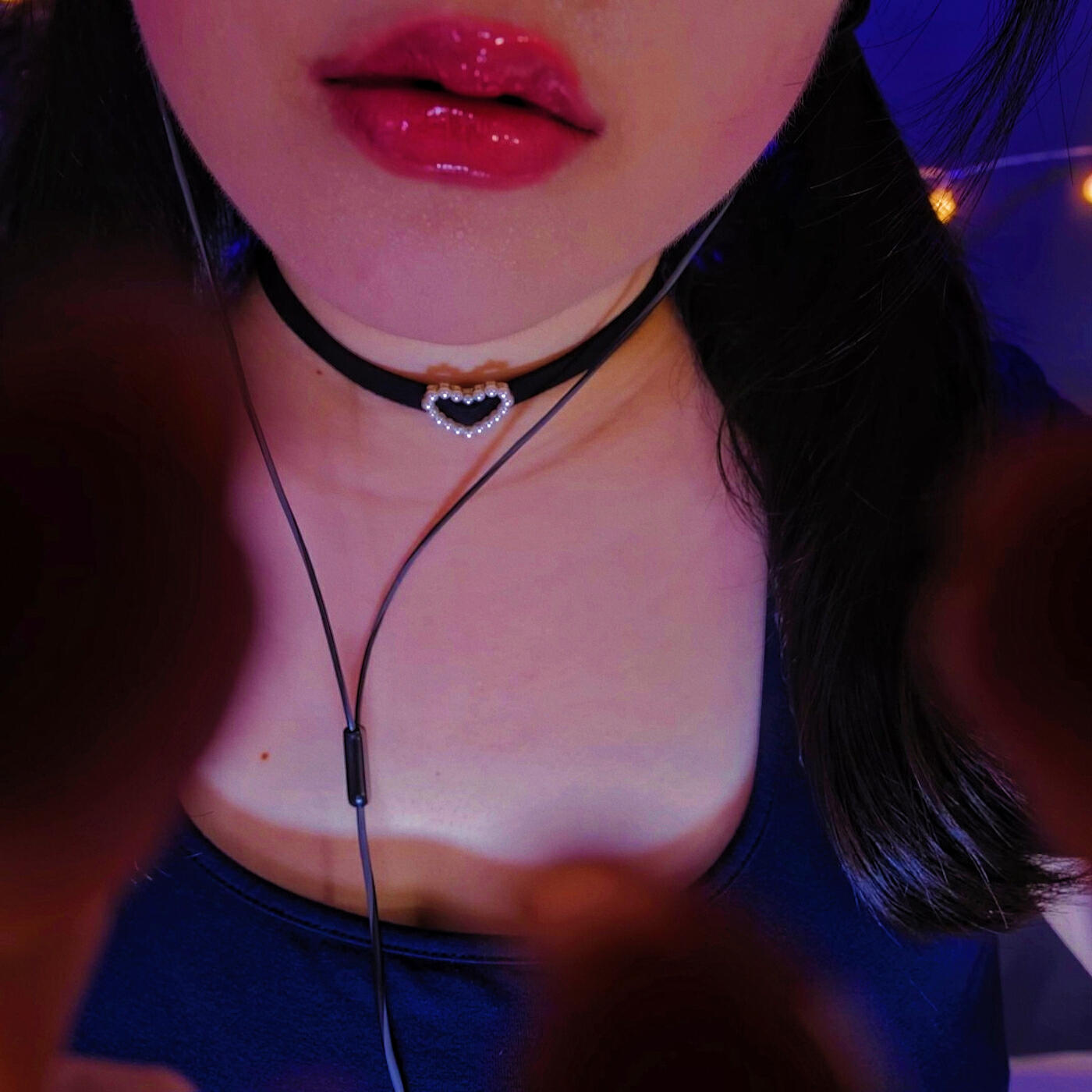 Релиз Asmr Mommy Kisses You Too Sleep