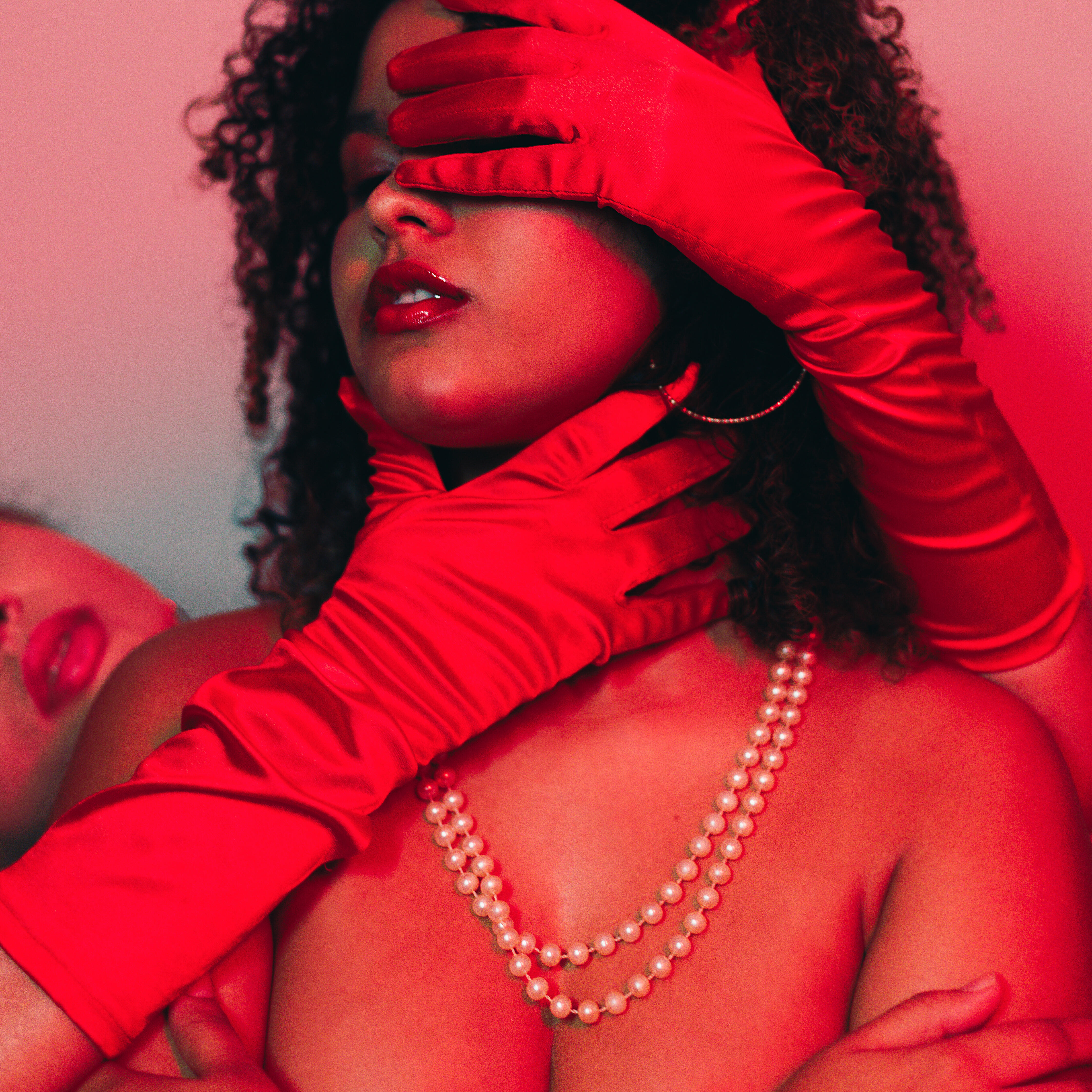 Релиз Vermelho É a Cor do Perigo