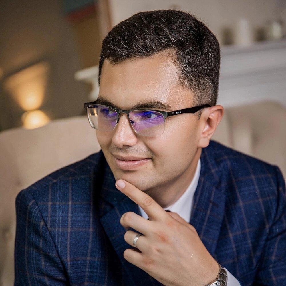 Александр Камбур