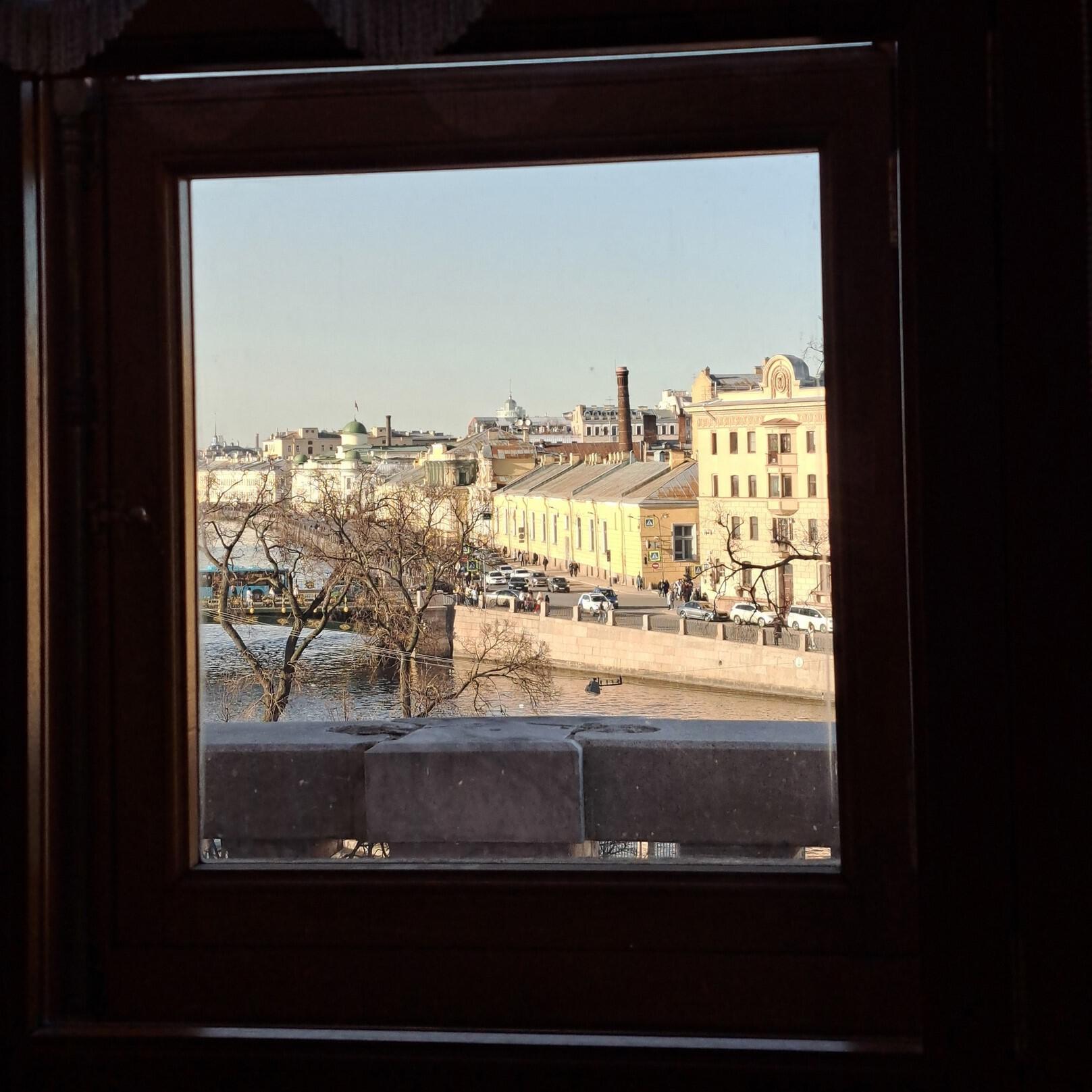 Релиз Train to Russia