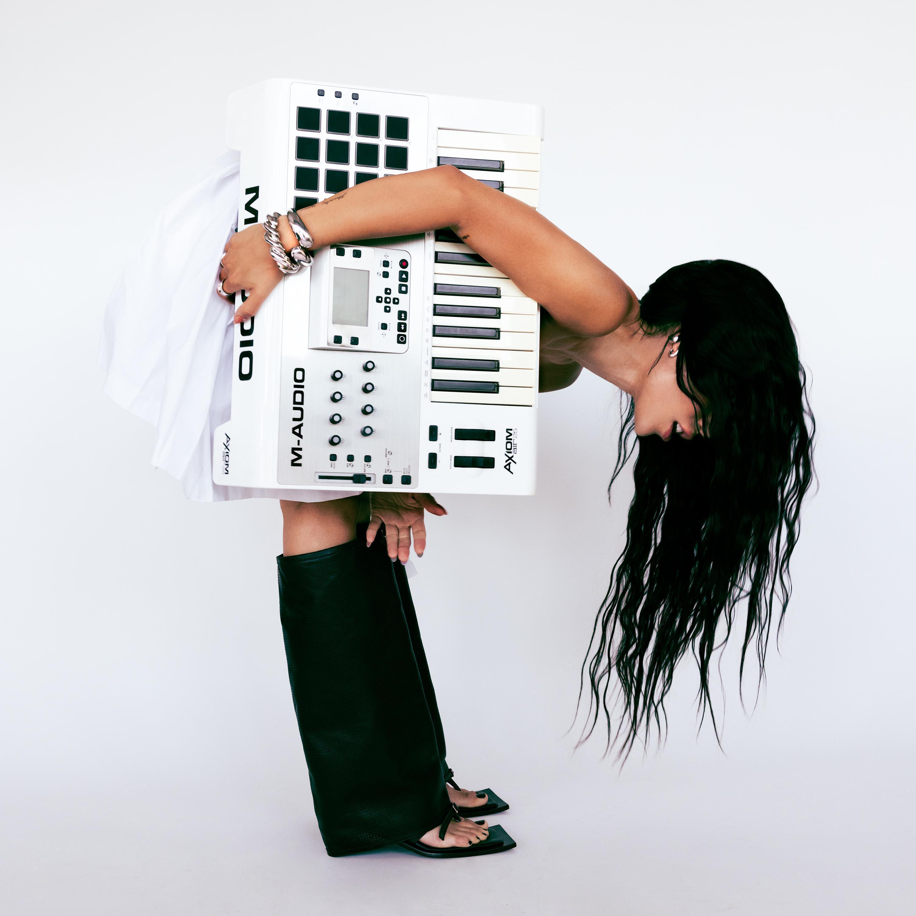 Релиз OFF THE FLOOR