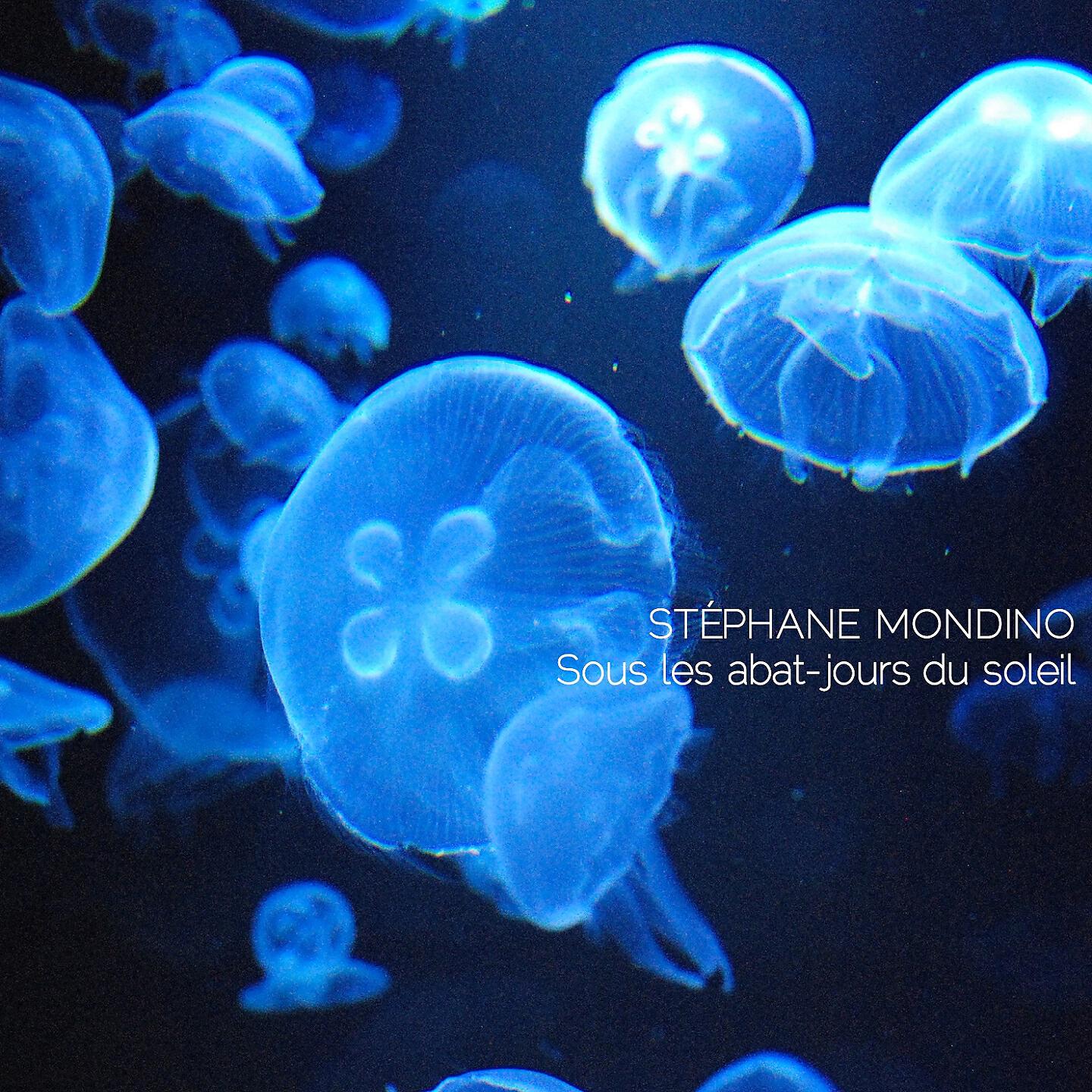 Релиз Sous les abat-jours du soleil