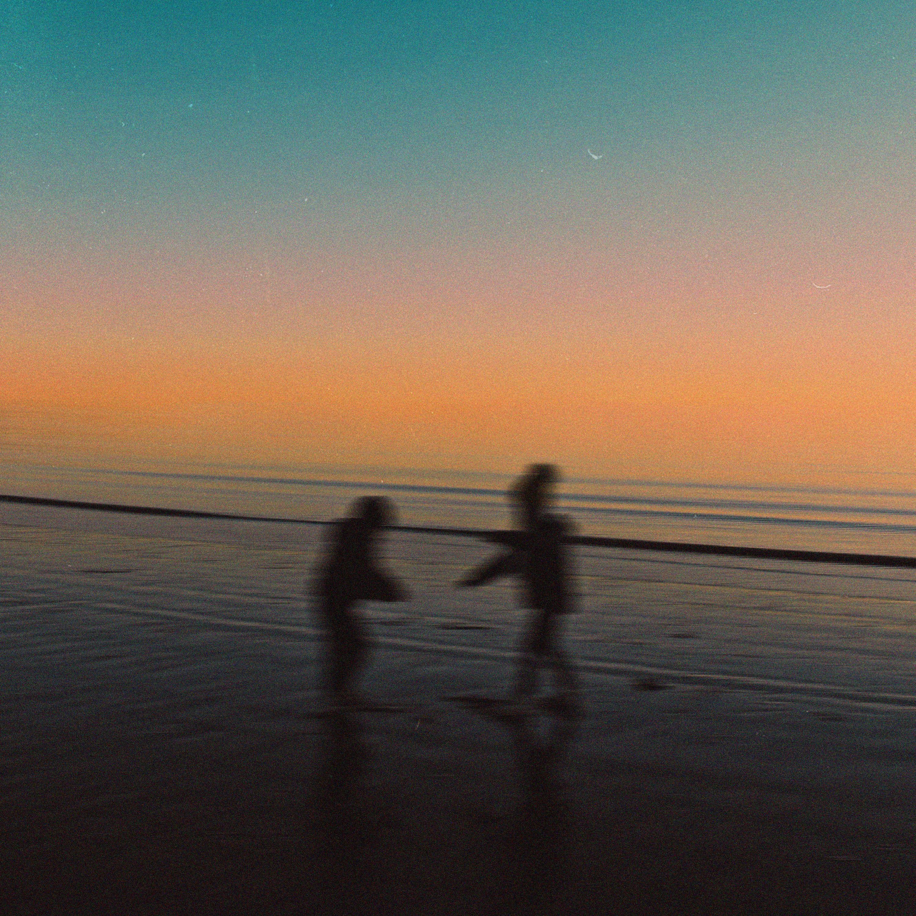 Релиз Youth