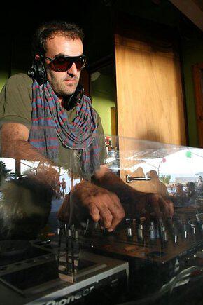 Dj Dello