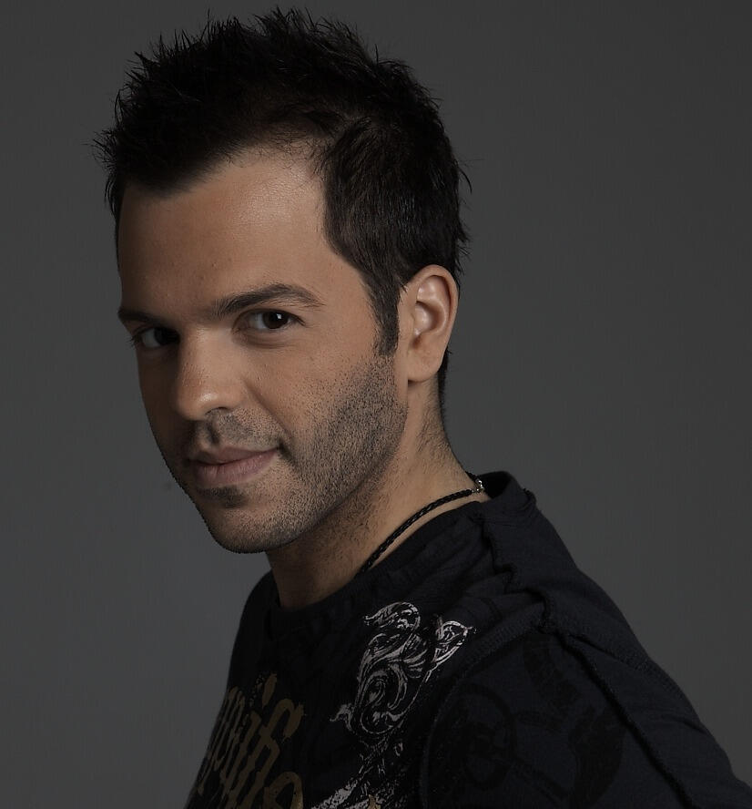 Nikos Apergis