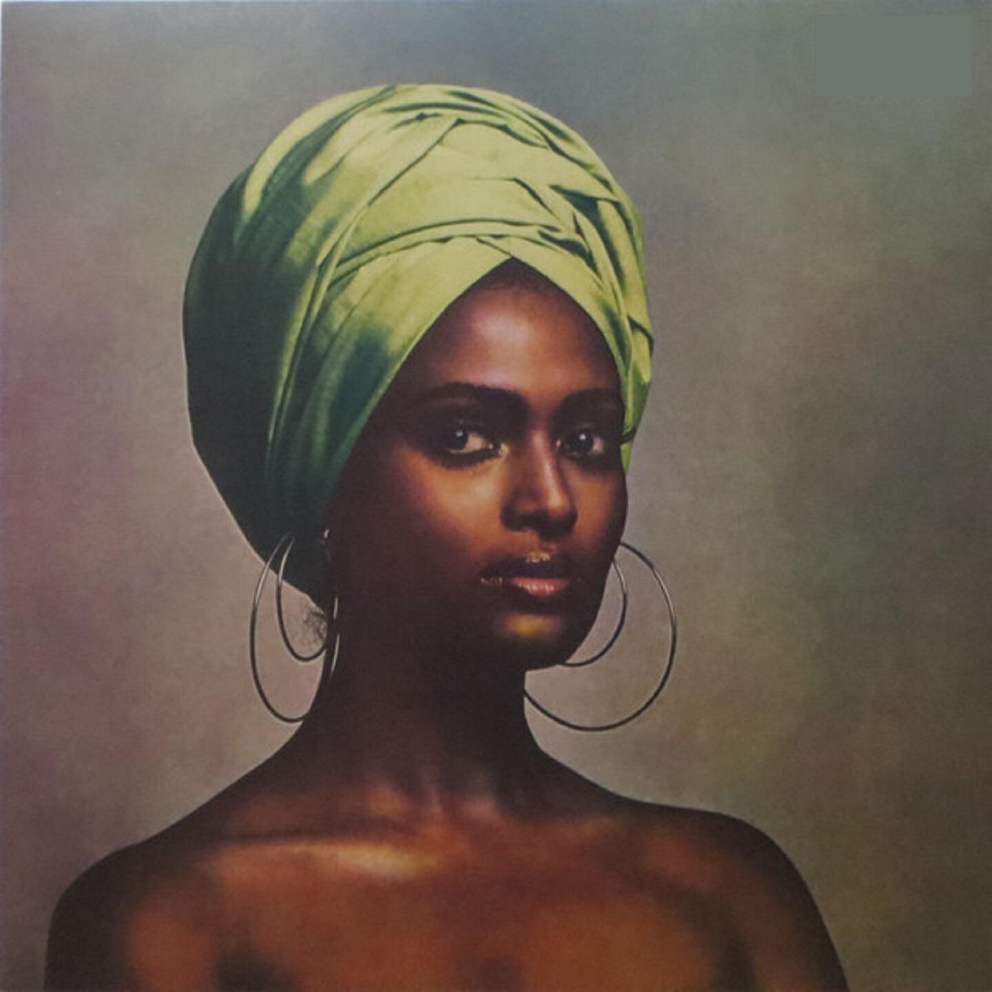 Релиз La ragazza fuori strada