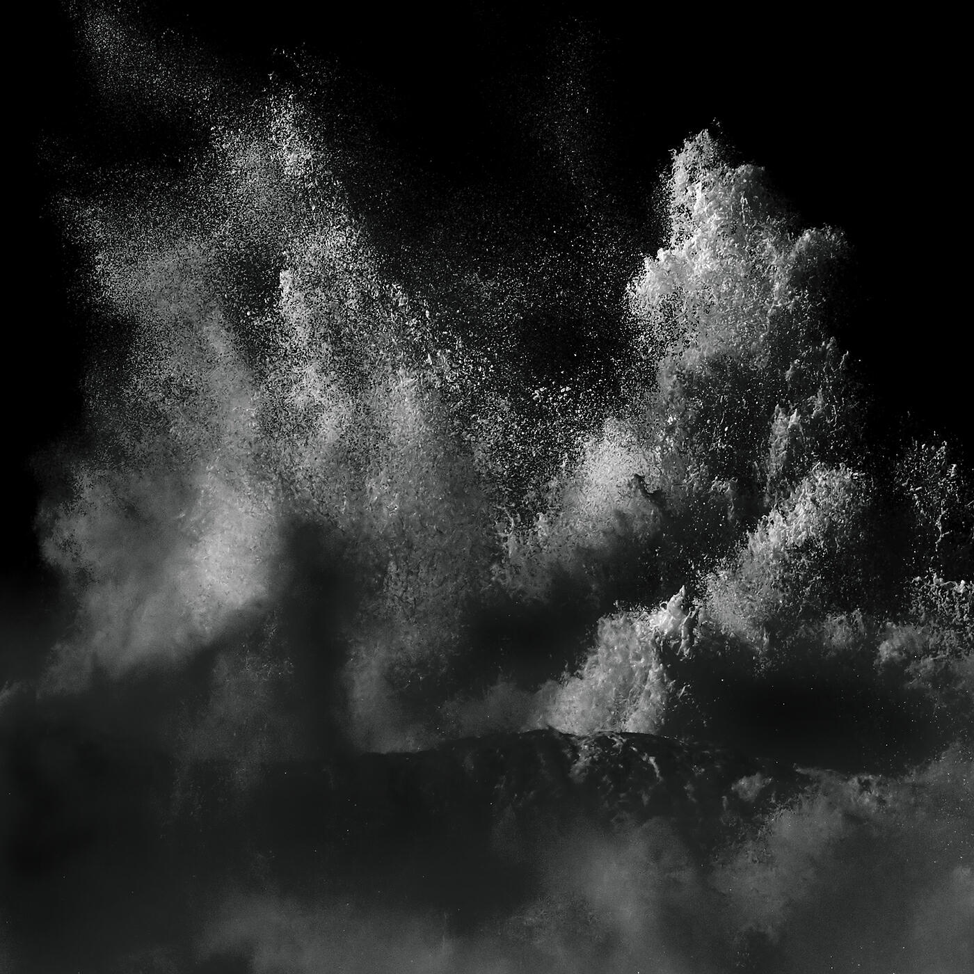 Релиз Tidal Wave