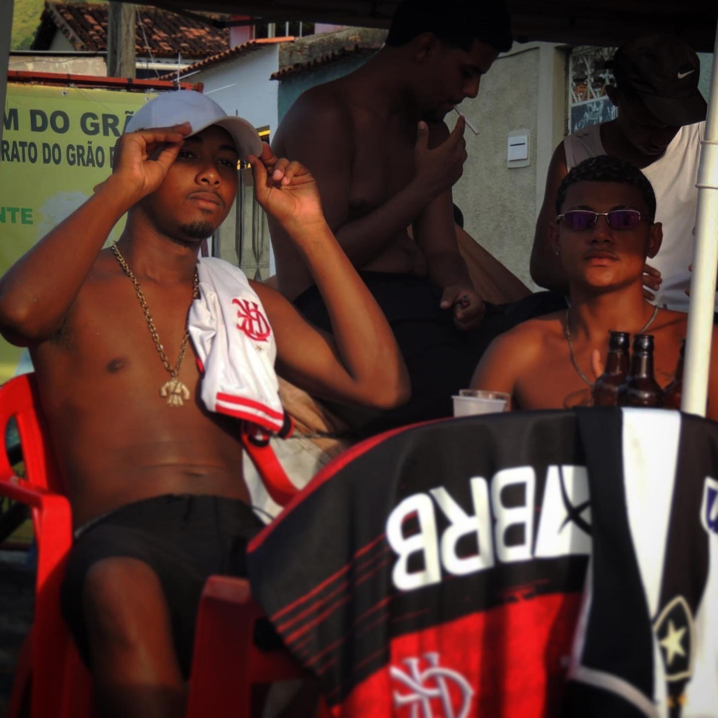Релиз Visão de Cria