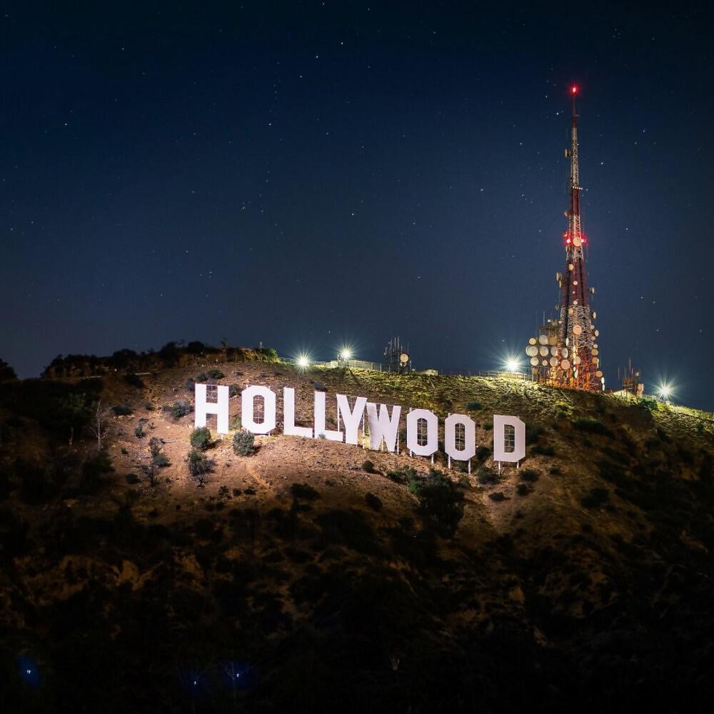 Релиз Hollywood