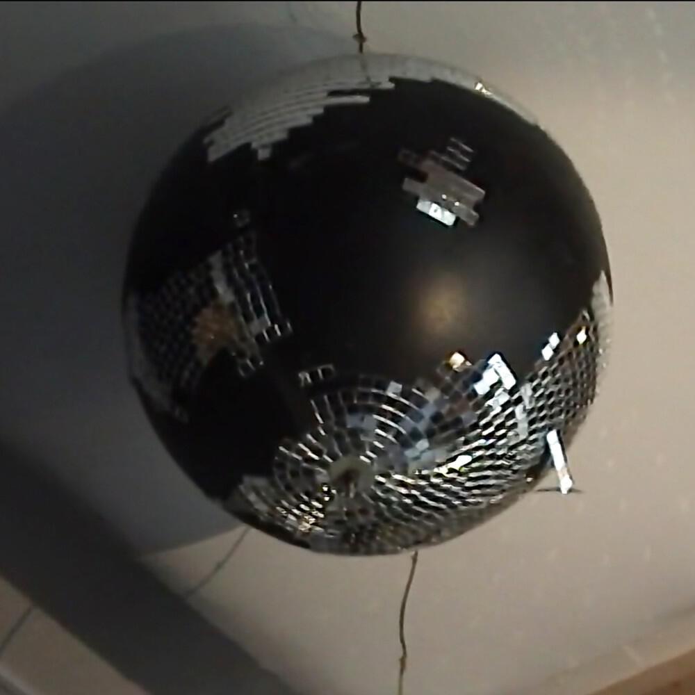 Релиз Pahoittelut