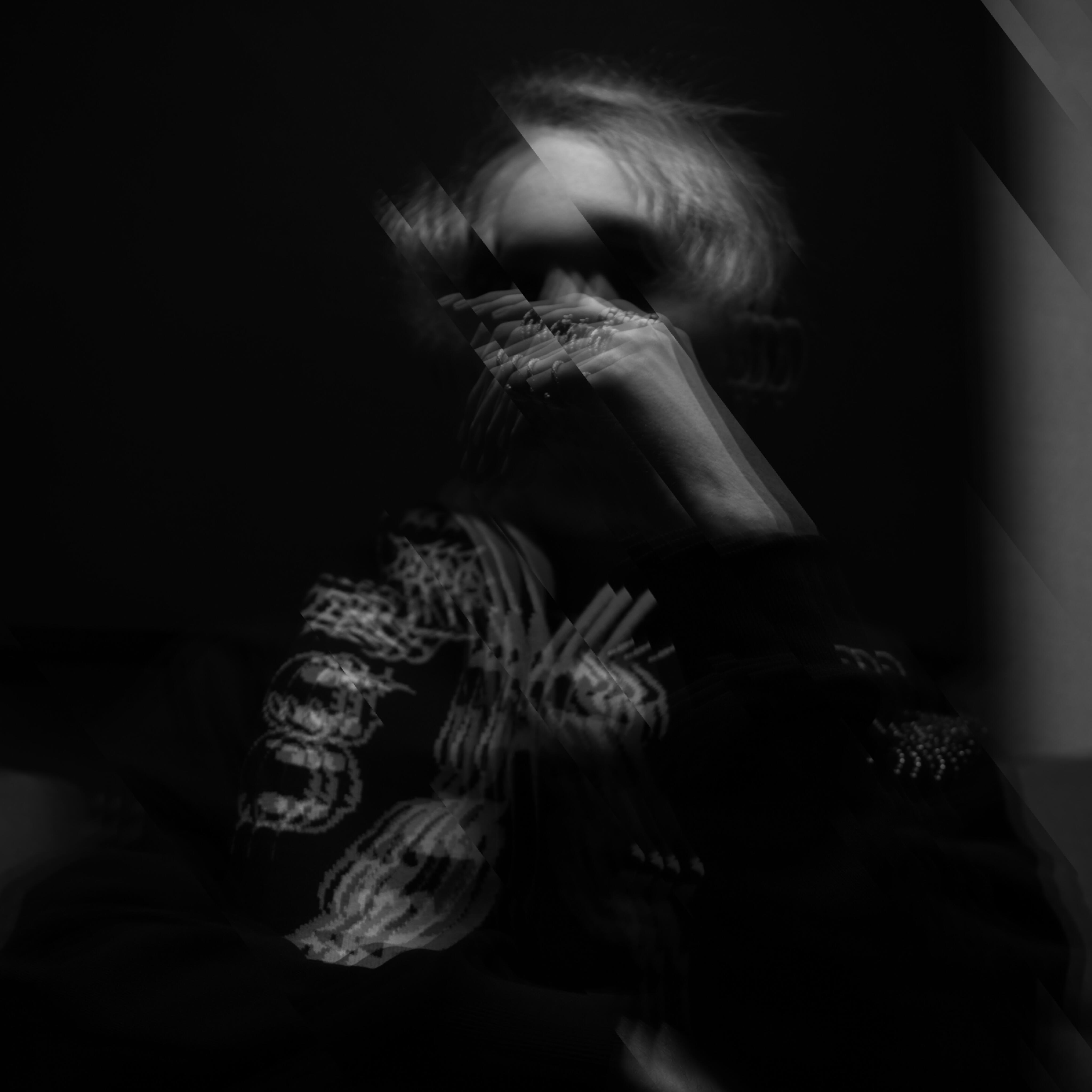 Релиз Bipolar