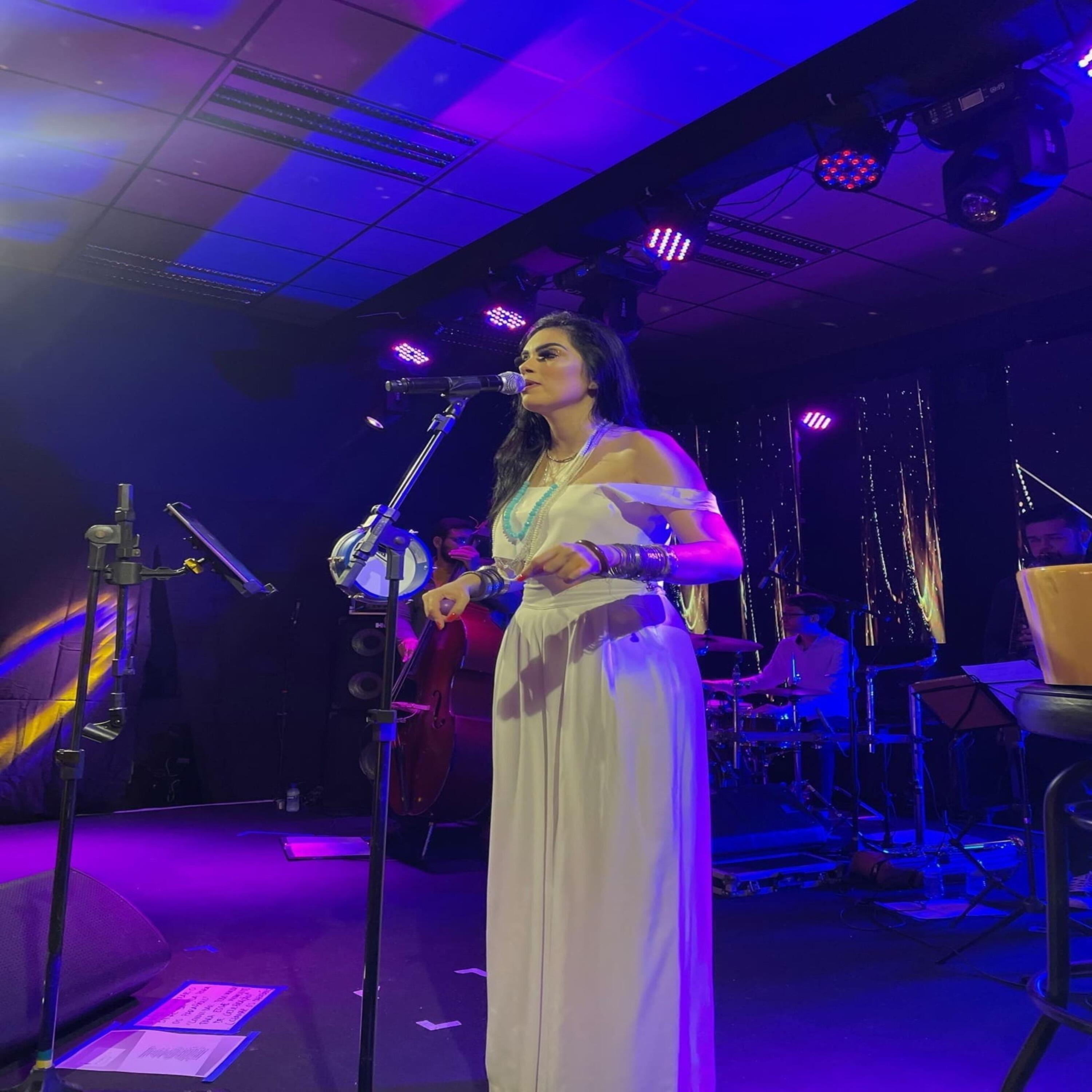 Трек Quem Te Viu, Quem Te Vê