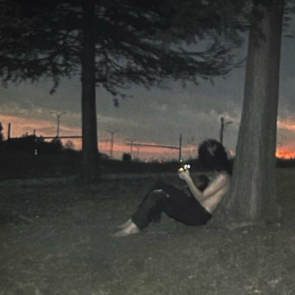 Релиз b sides and demos