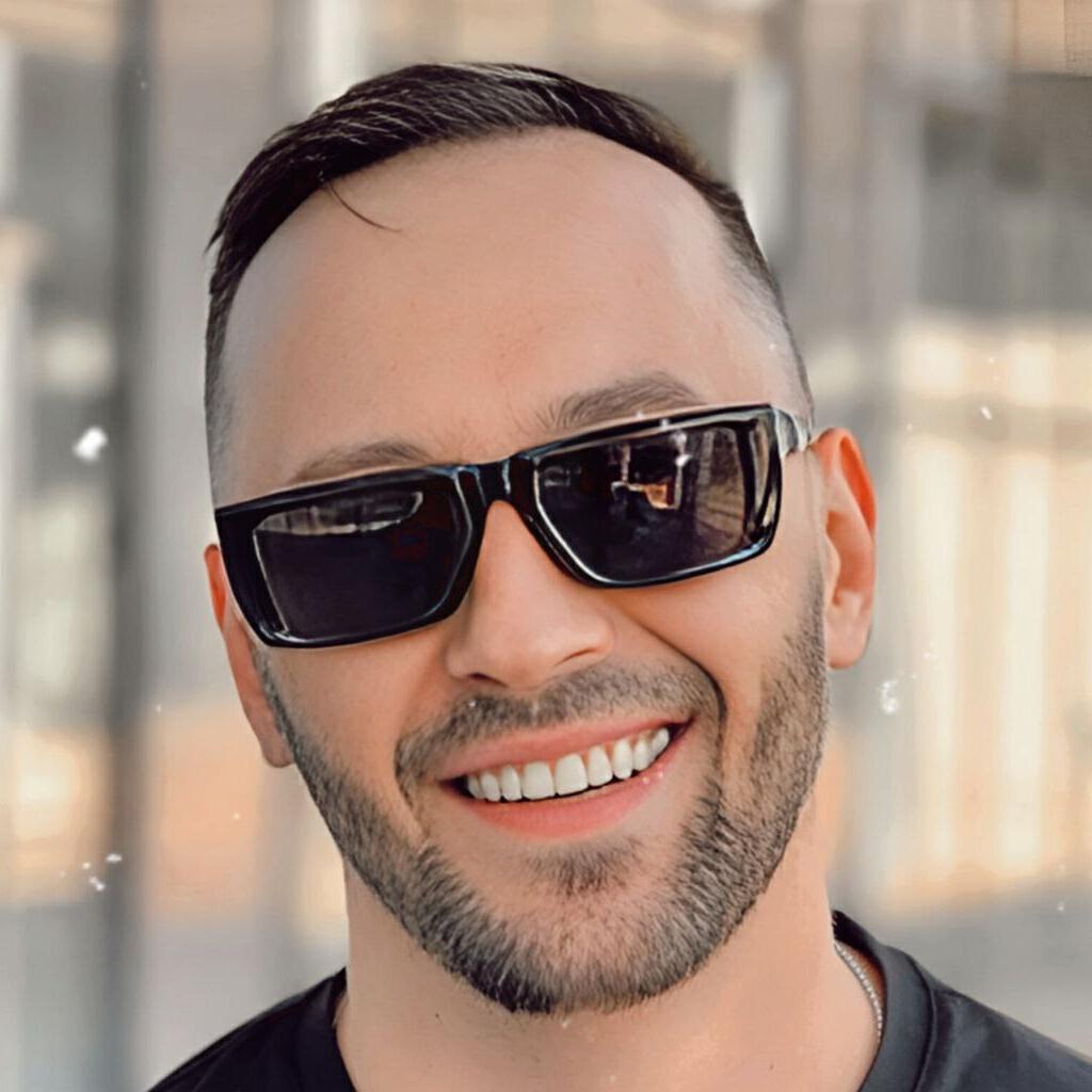 Andres Solano: похожие исполнители, слушать онлайн на Zvuk.com