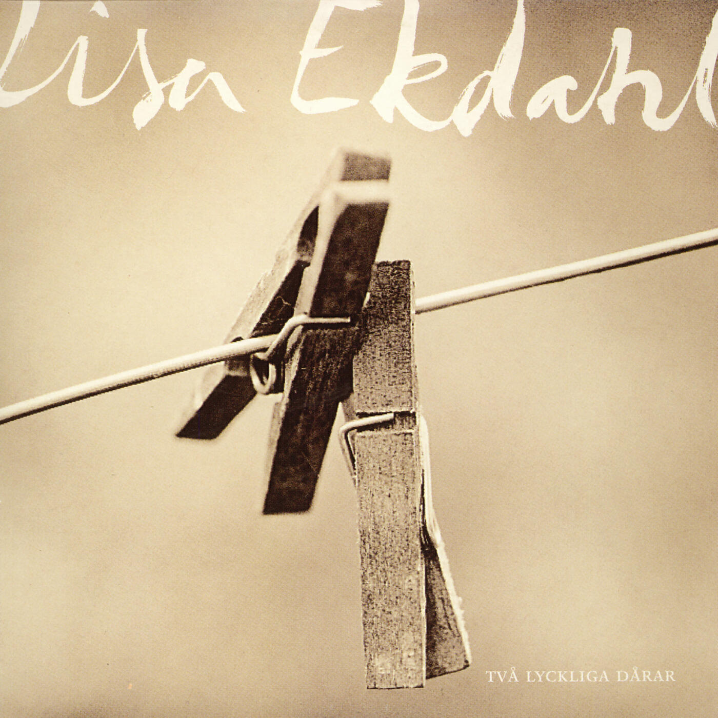 Релиз Två lyckliga dagar