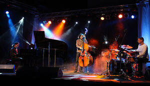 Tubis Trio