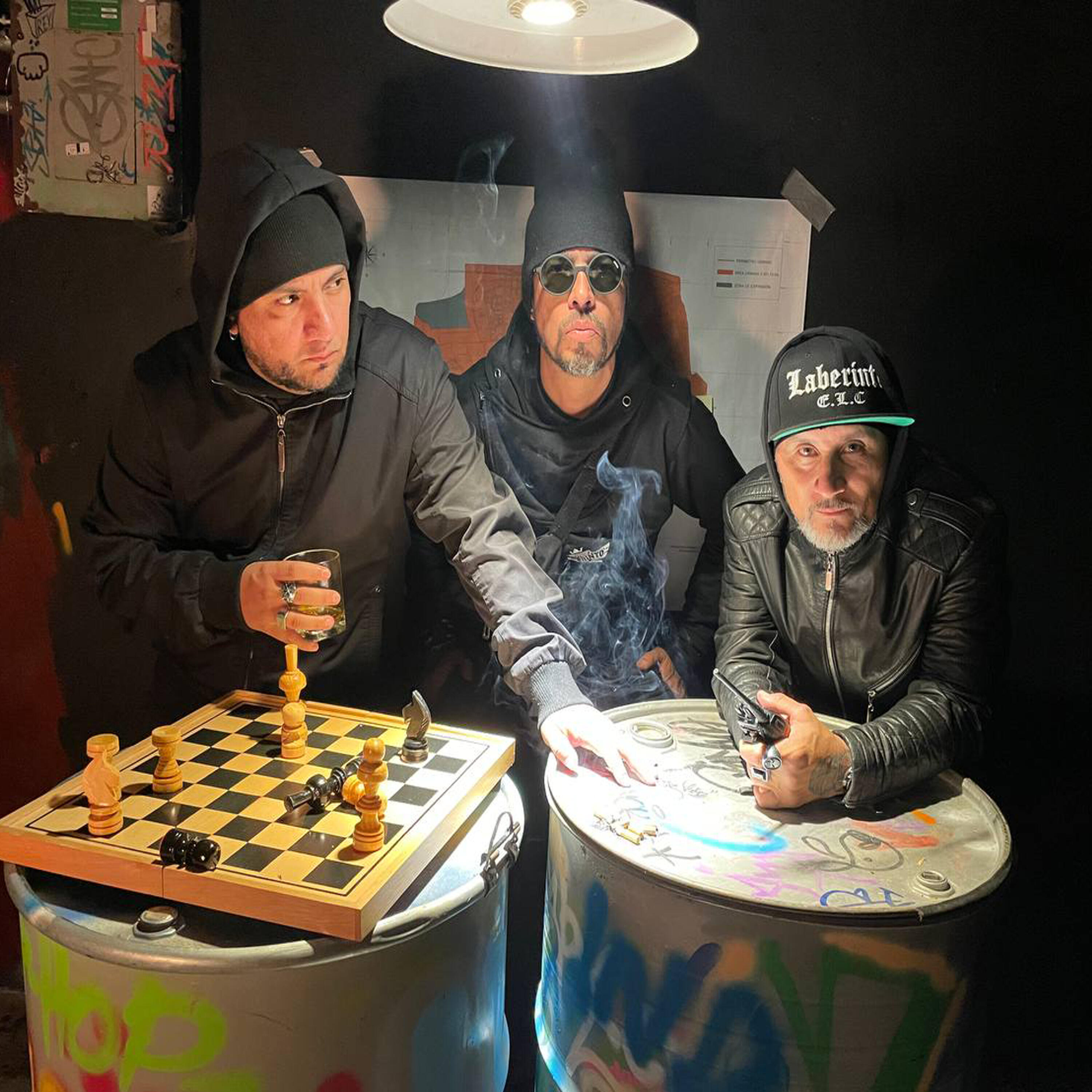Релиз Huele a Barrio