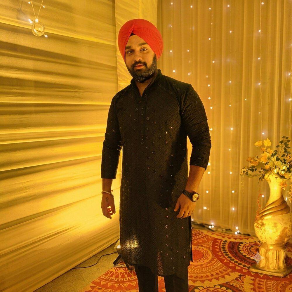 paras malhotra