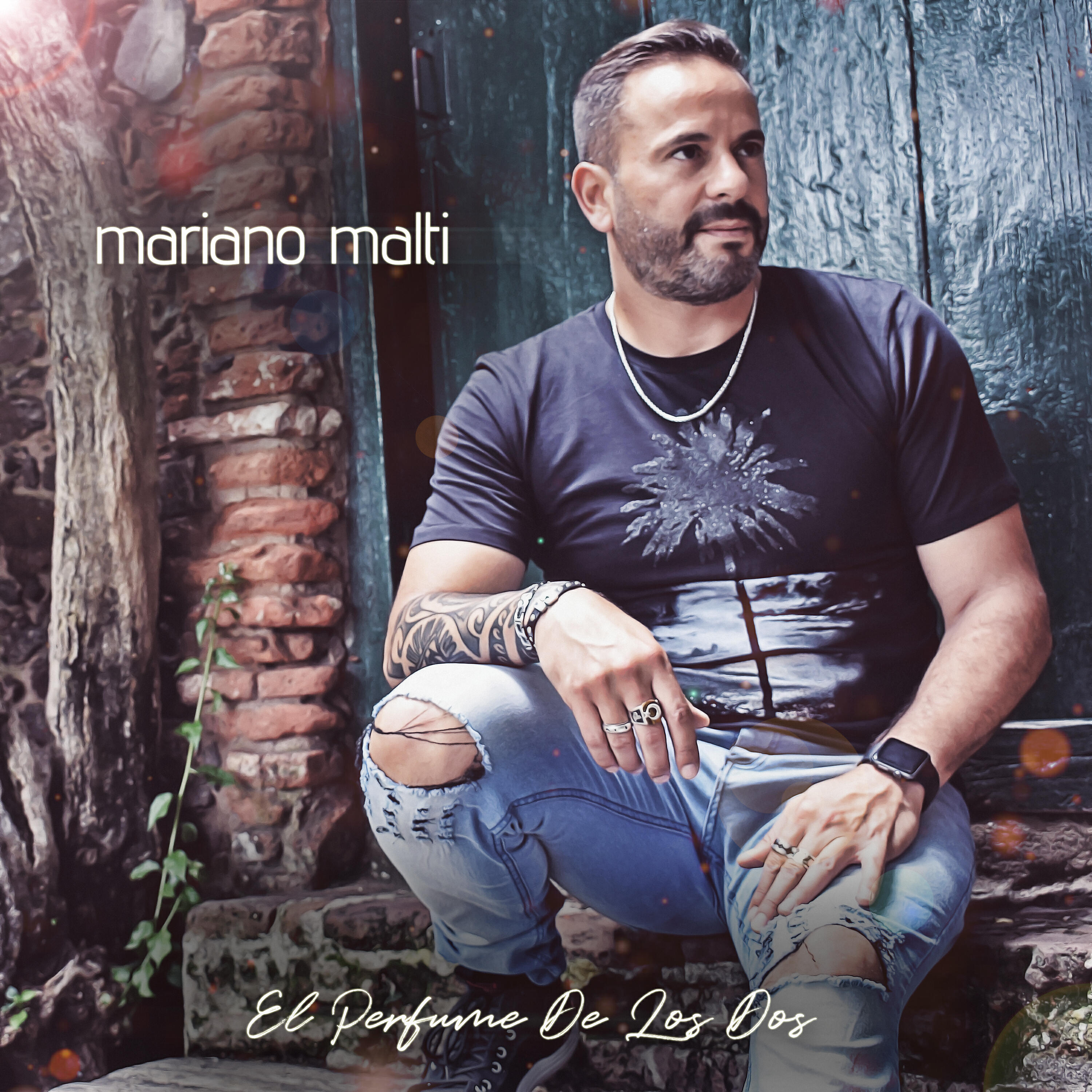 Трек El Perfume de los Dos