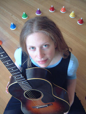 Elizabeth Mitchell все песни в mp3