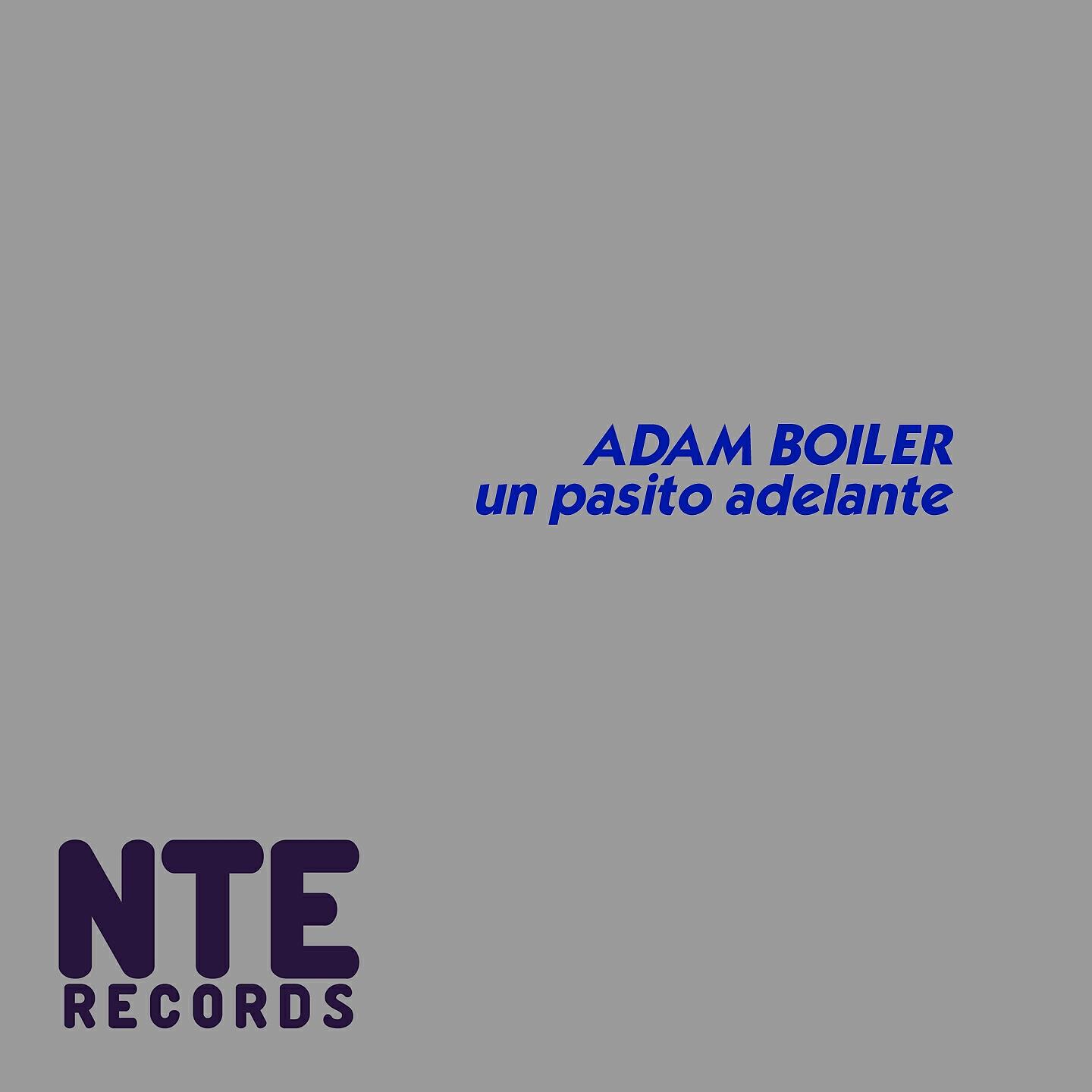 Релиз Un Pasito Adelante