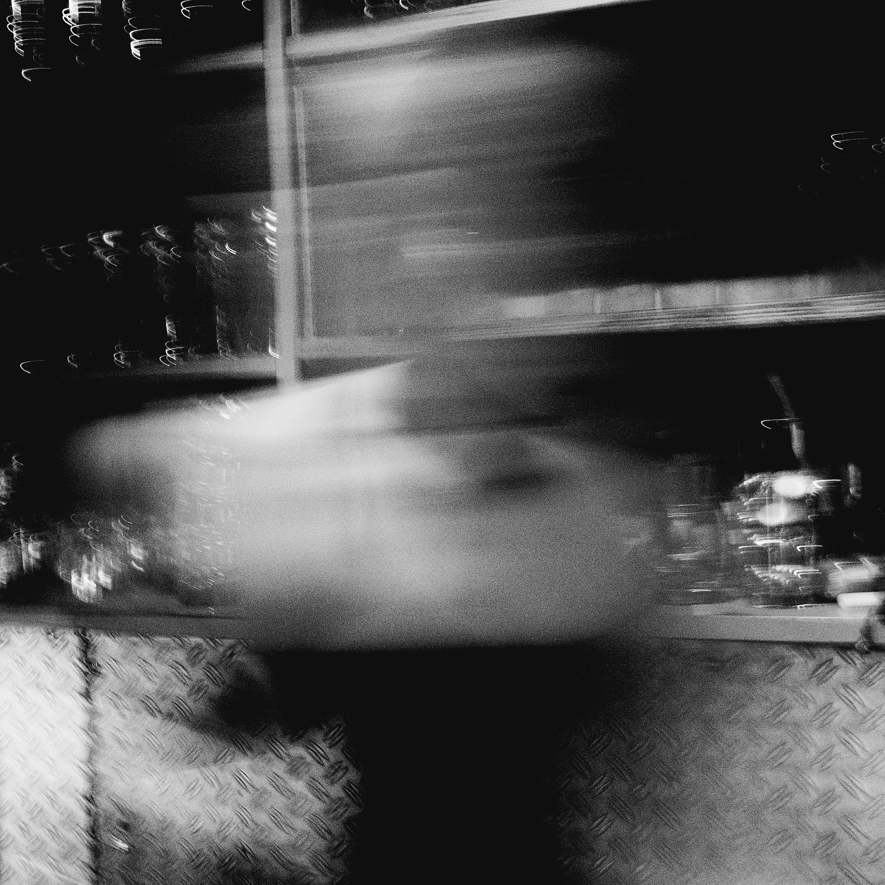Релиз Spectres