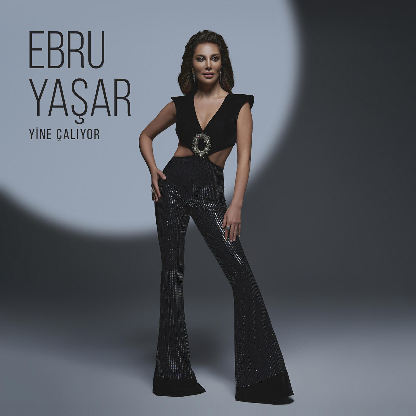 Постер альбома Yine Çalıyor