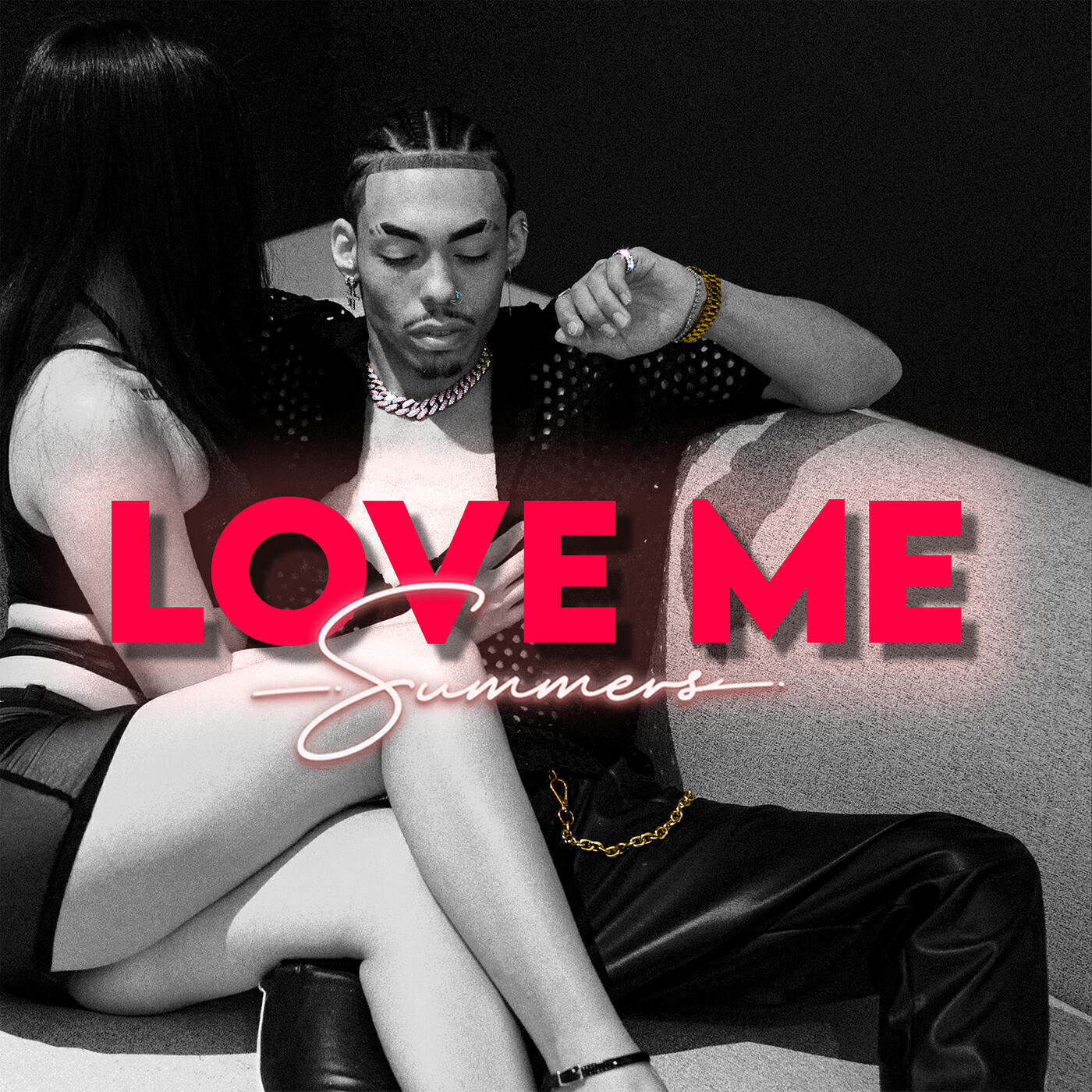 Релиз Love Me