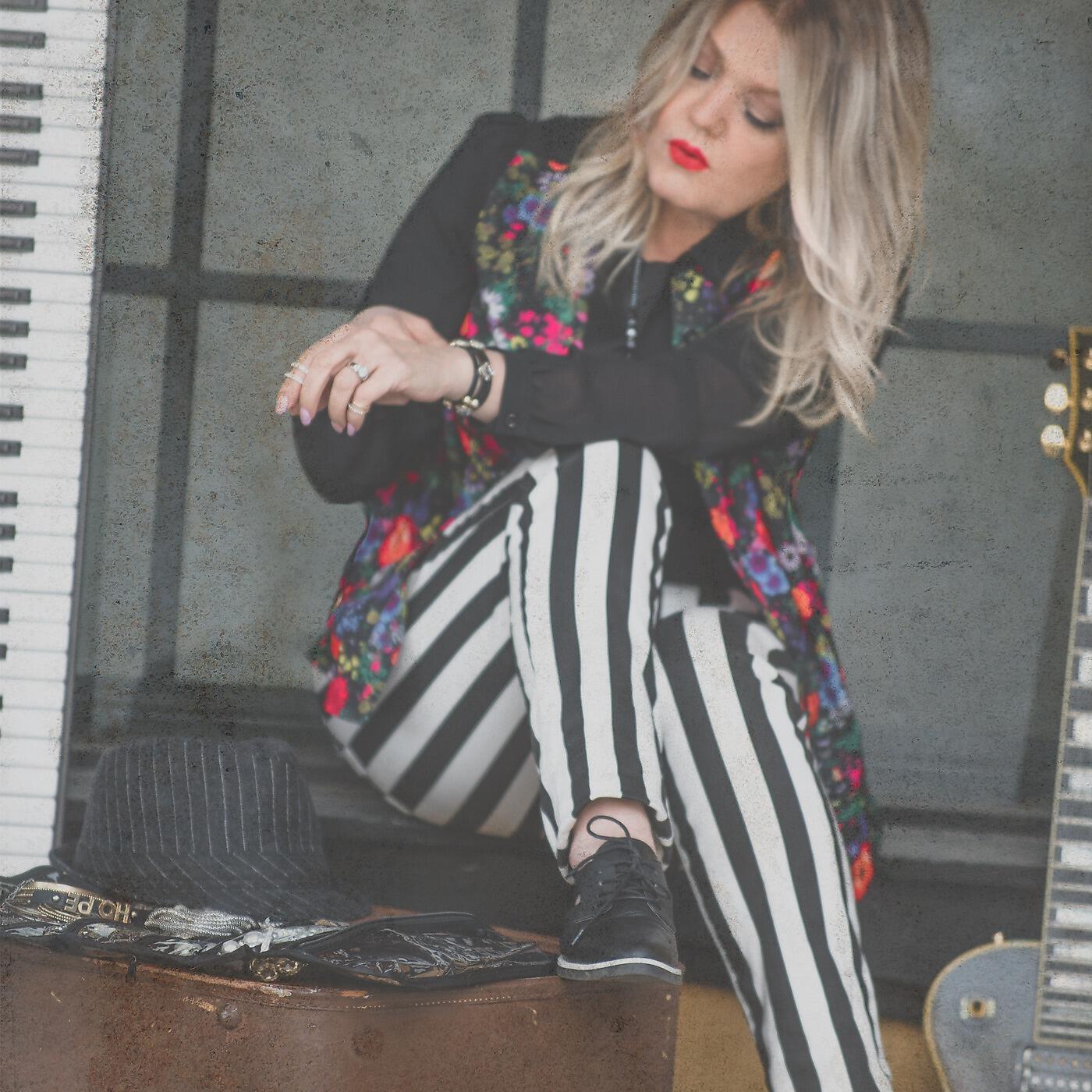 Релиз I Collide into You