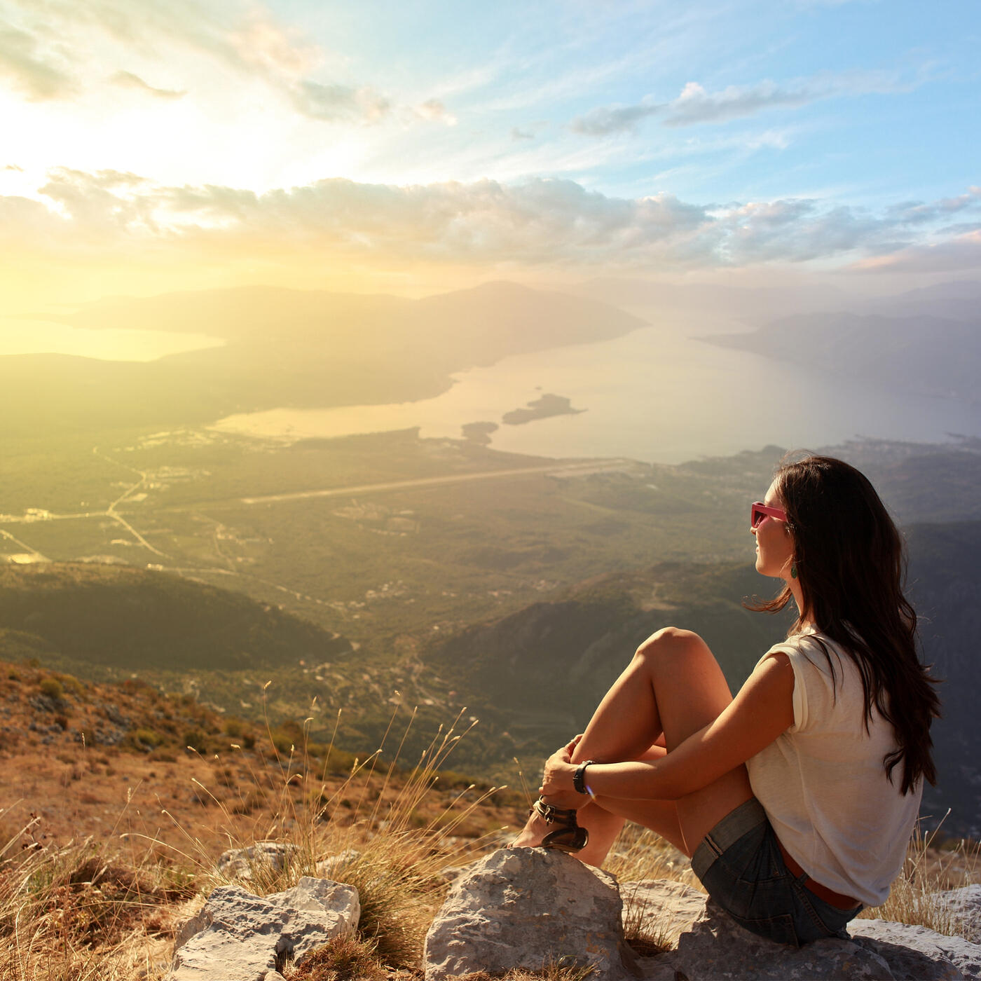 Релиз Sunrise Watching