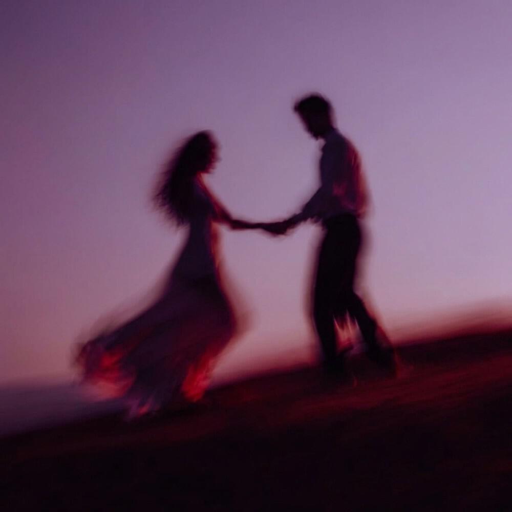 Релиз Dance With Me