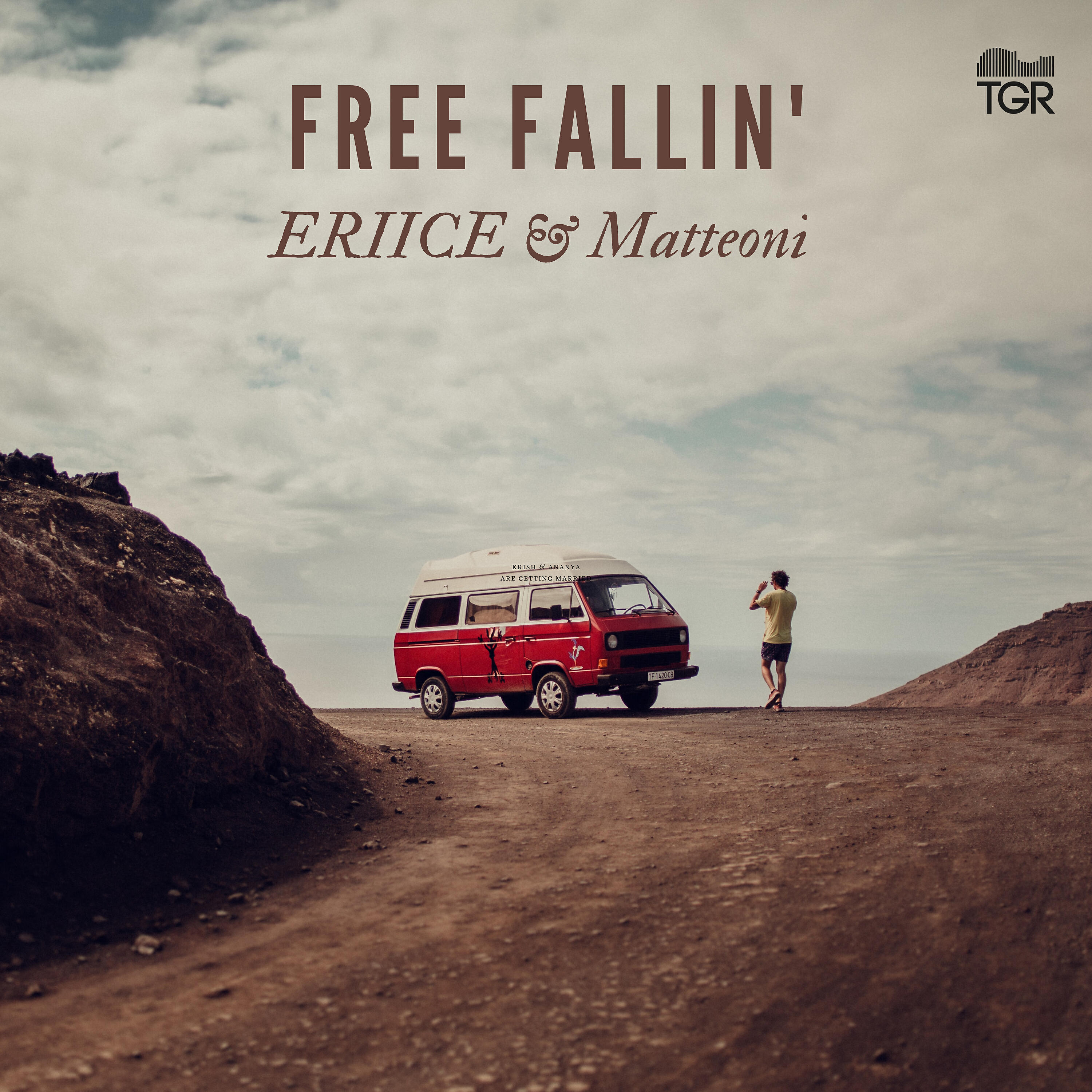 Релиз Free Fallin'