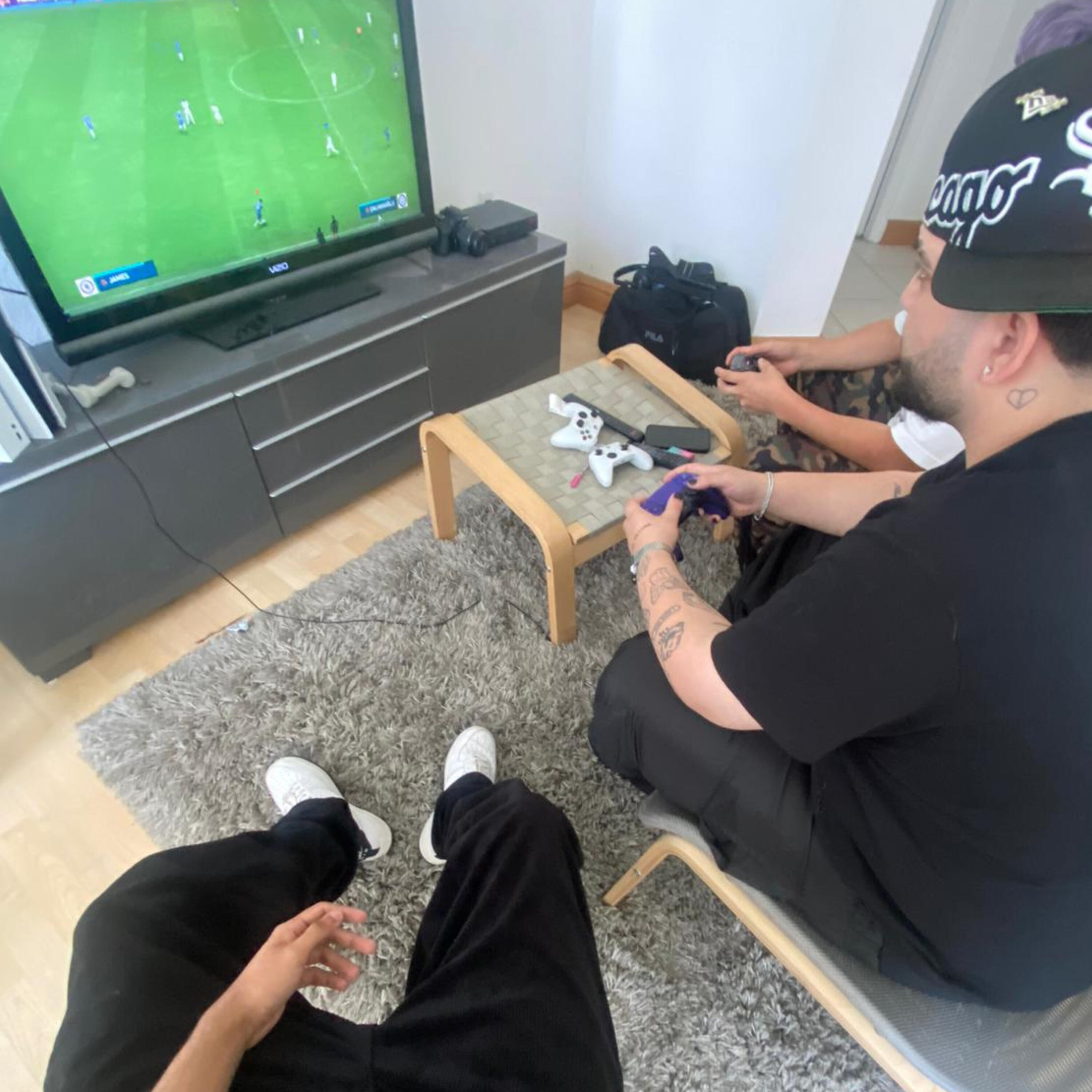 Релиз La 10