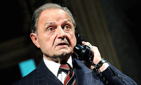 Peter Bowles