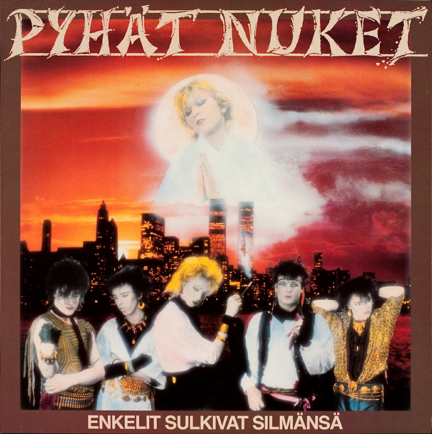 Релиз Enkelit sulkivat silmänsä