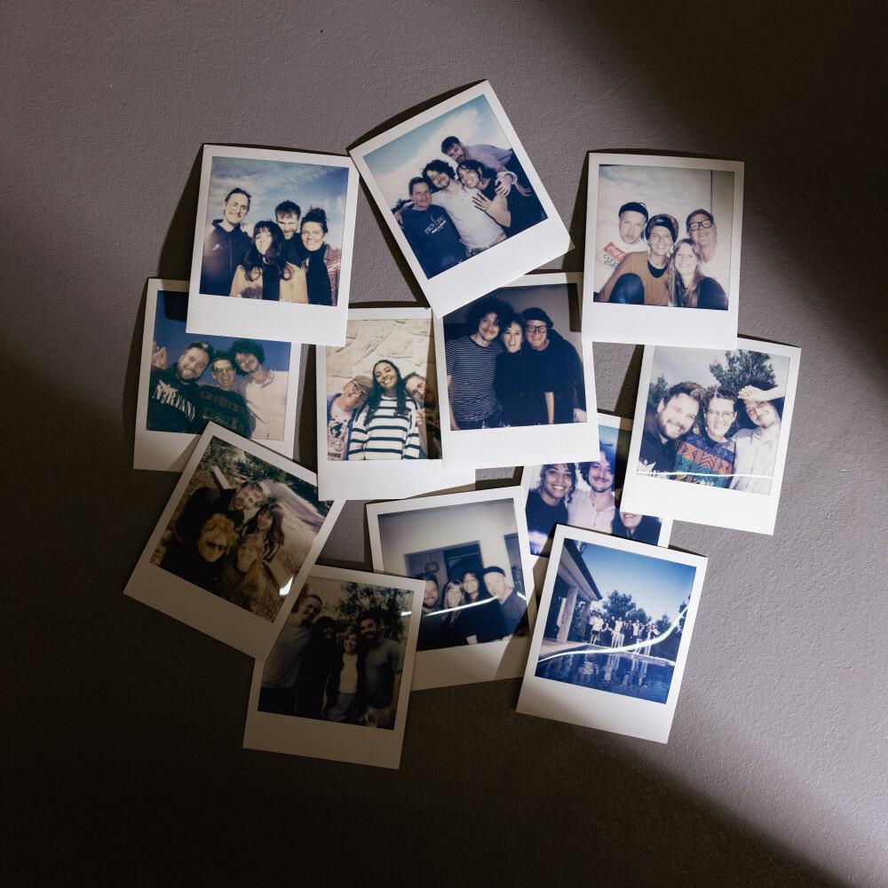Релиз Vinišće Beach 24 (acoustic polaroids)