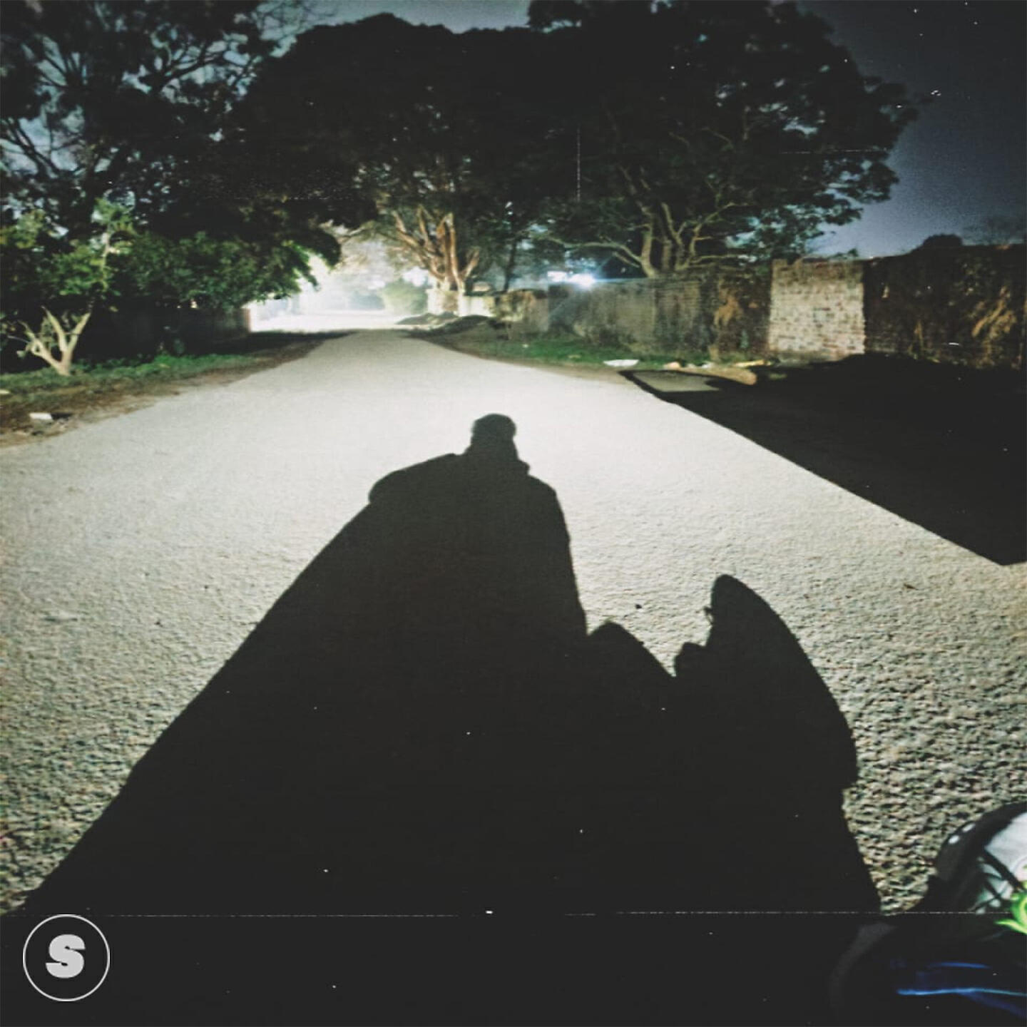 Релиз A Lone